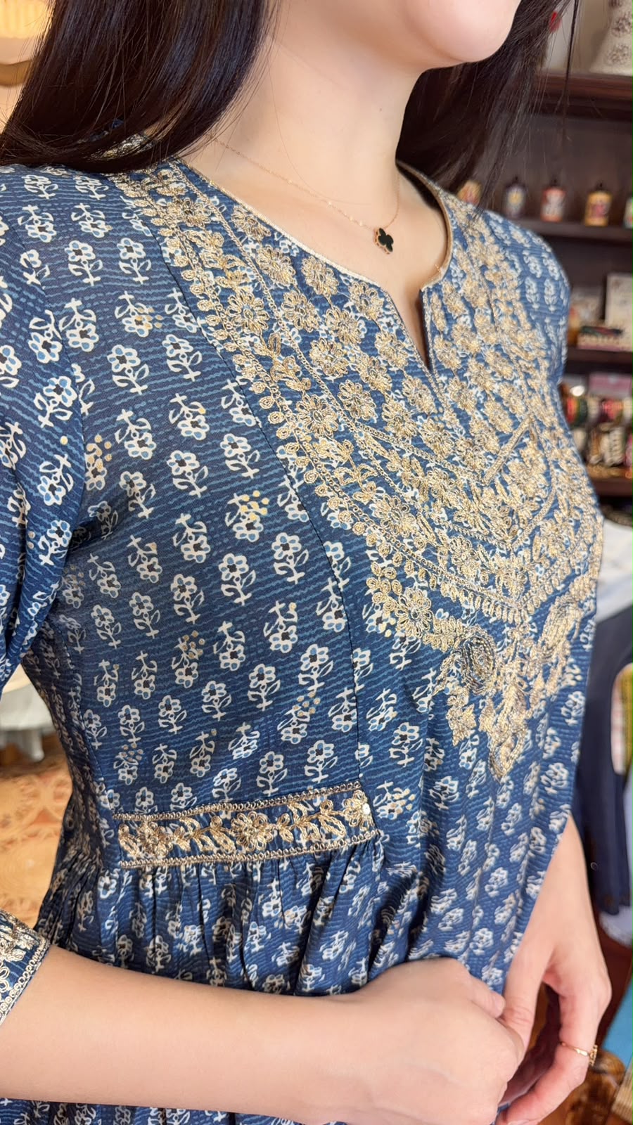3530 Blue Blockprint with gold emb. OP