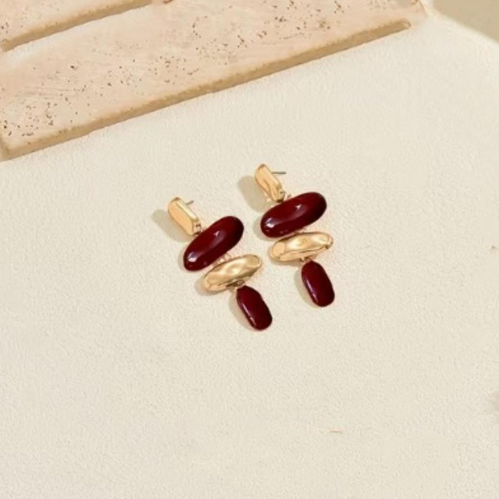 Cascace Dangle Earrings