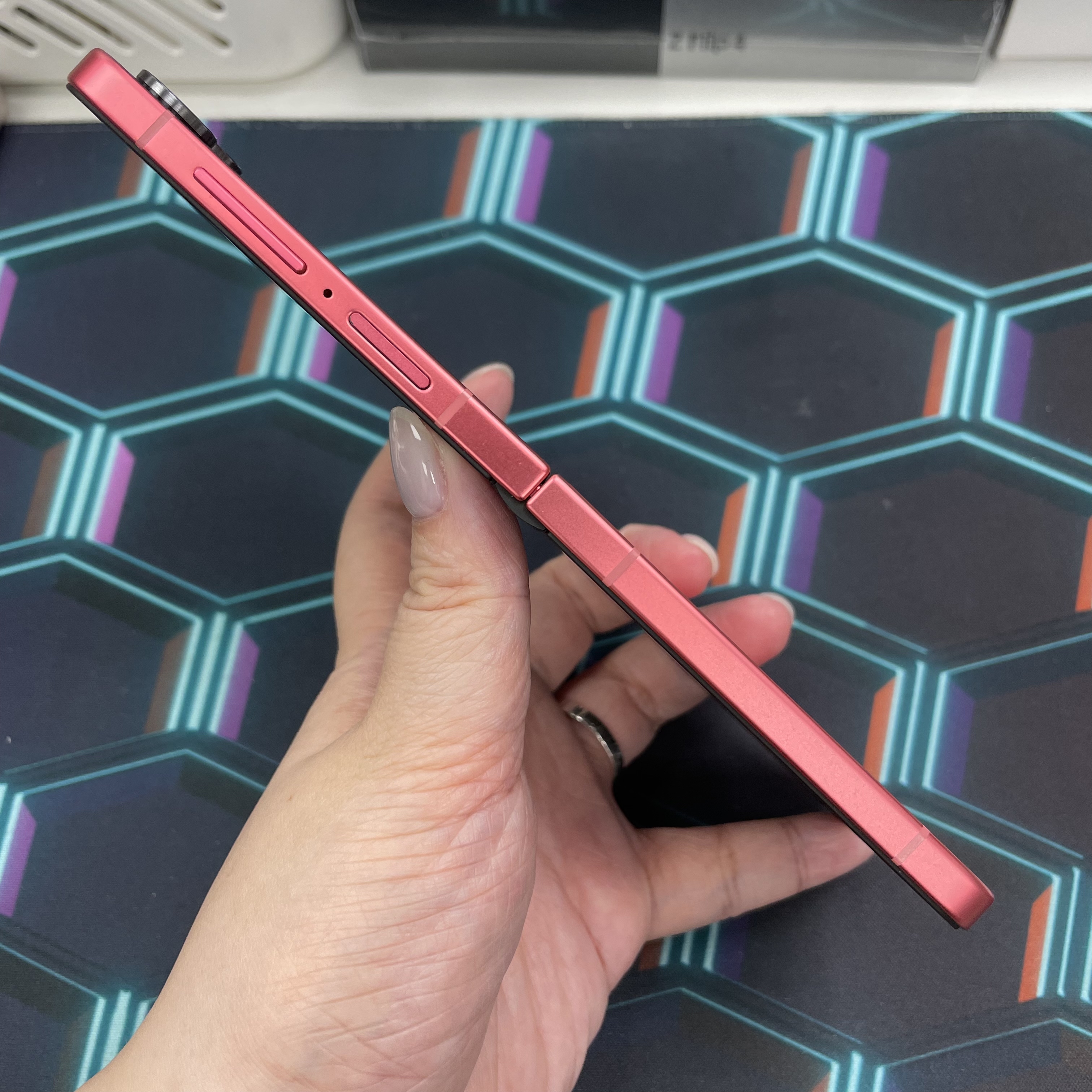 *6464 Galaxy Z Flip 7 美版 完美機 12+512GB 紅色 red