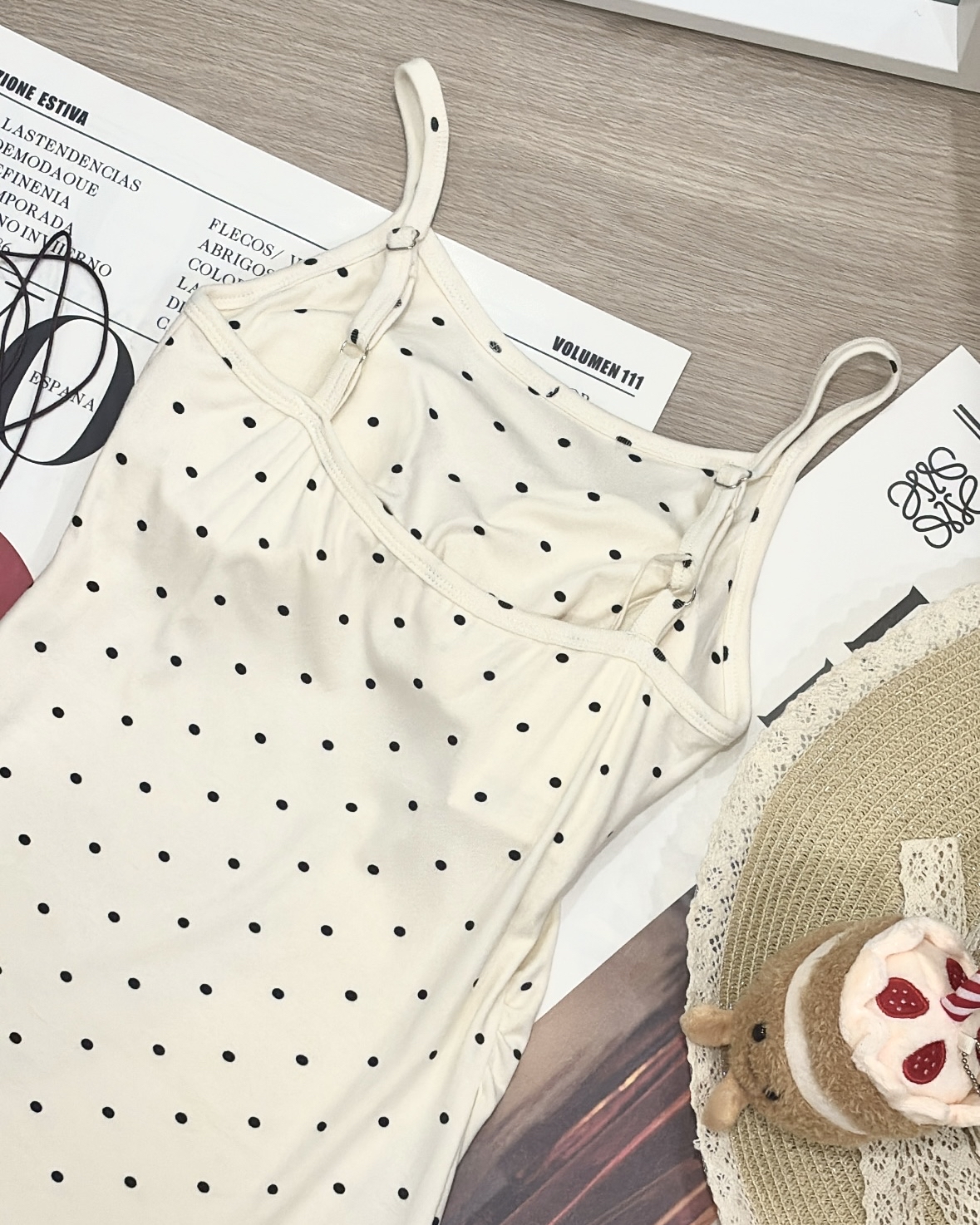 DR370简约波点连衣裙