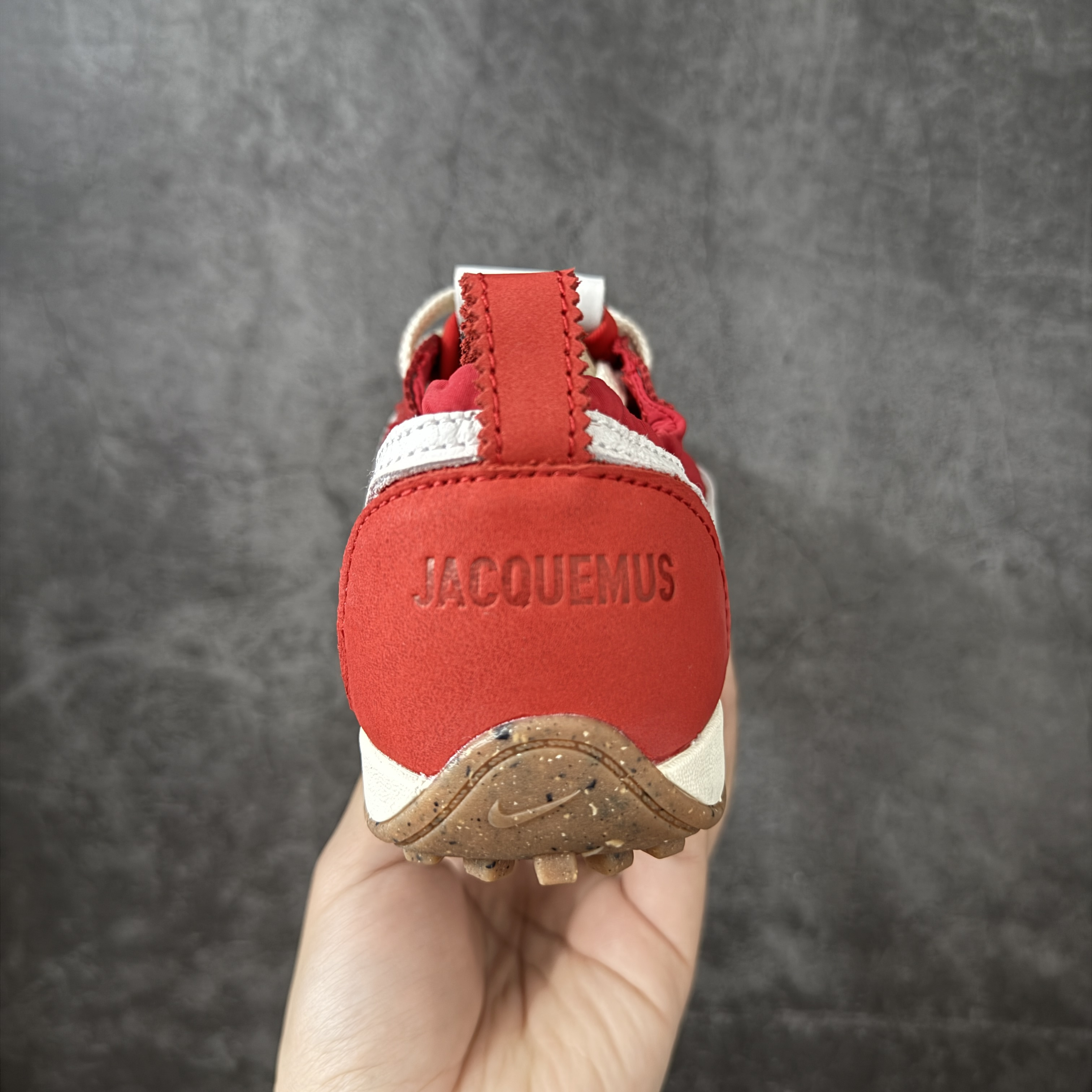 Nike Moon Shoe SP Jacquemus HV8547-600