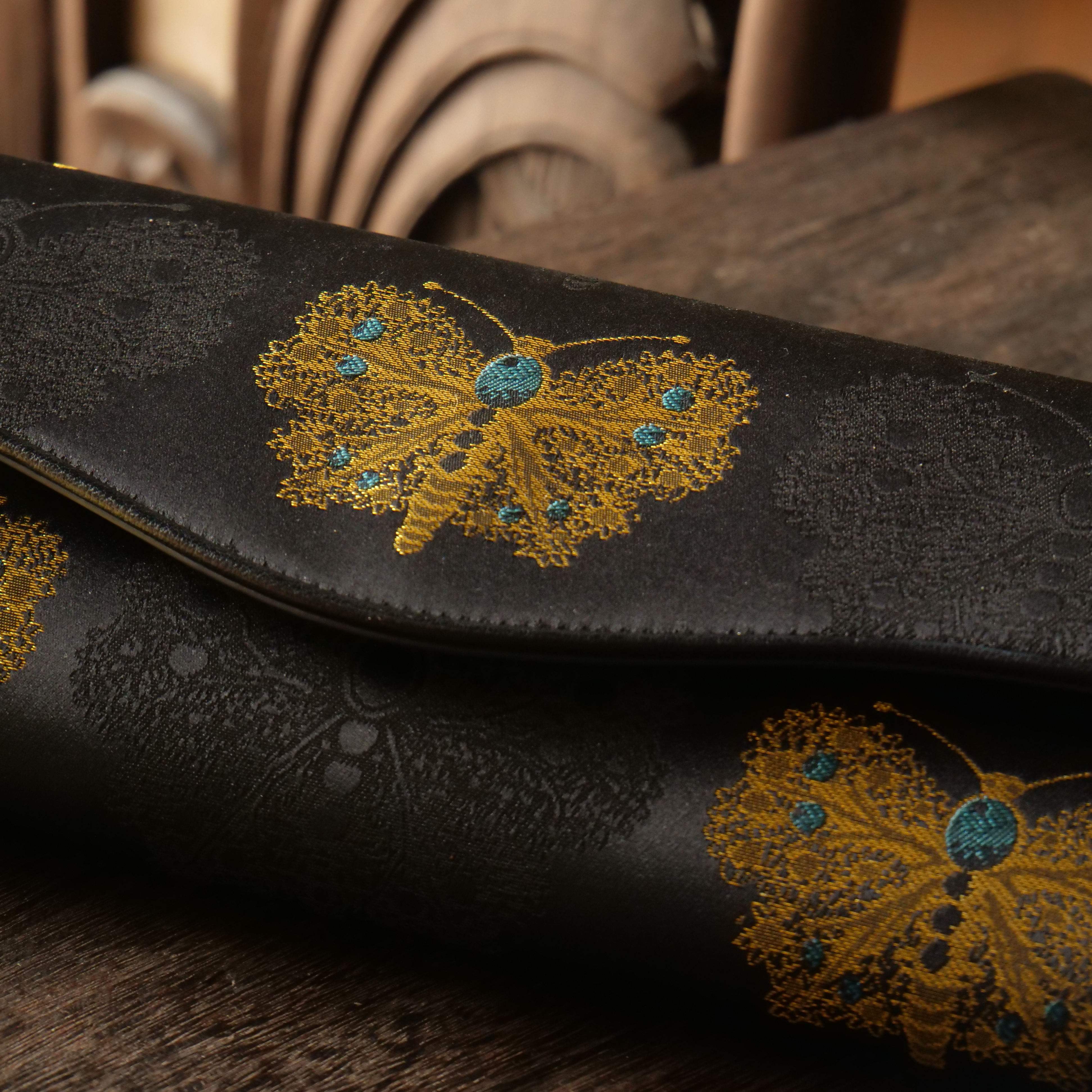 宋錦∞黑金綠蝴蝶牛皮手袋