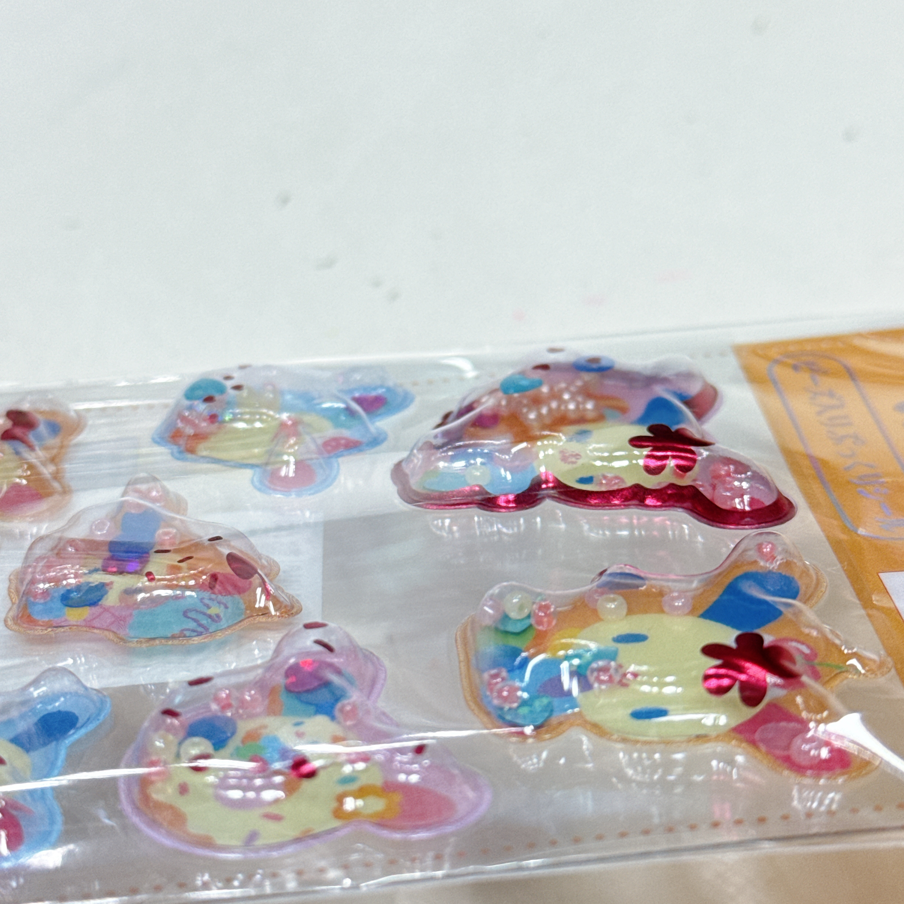 日本版Sanrio立體貼紙 貼紙內有小物品會郁動