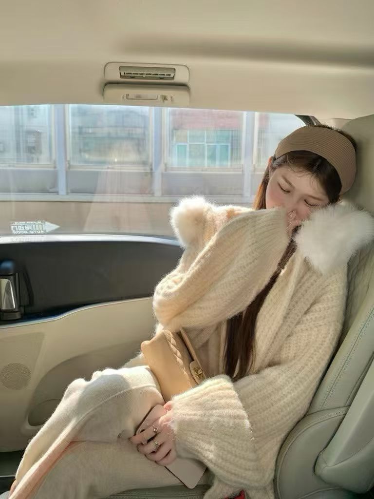 4202 毛衣 LONG SHIRT