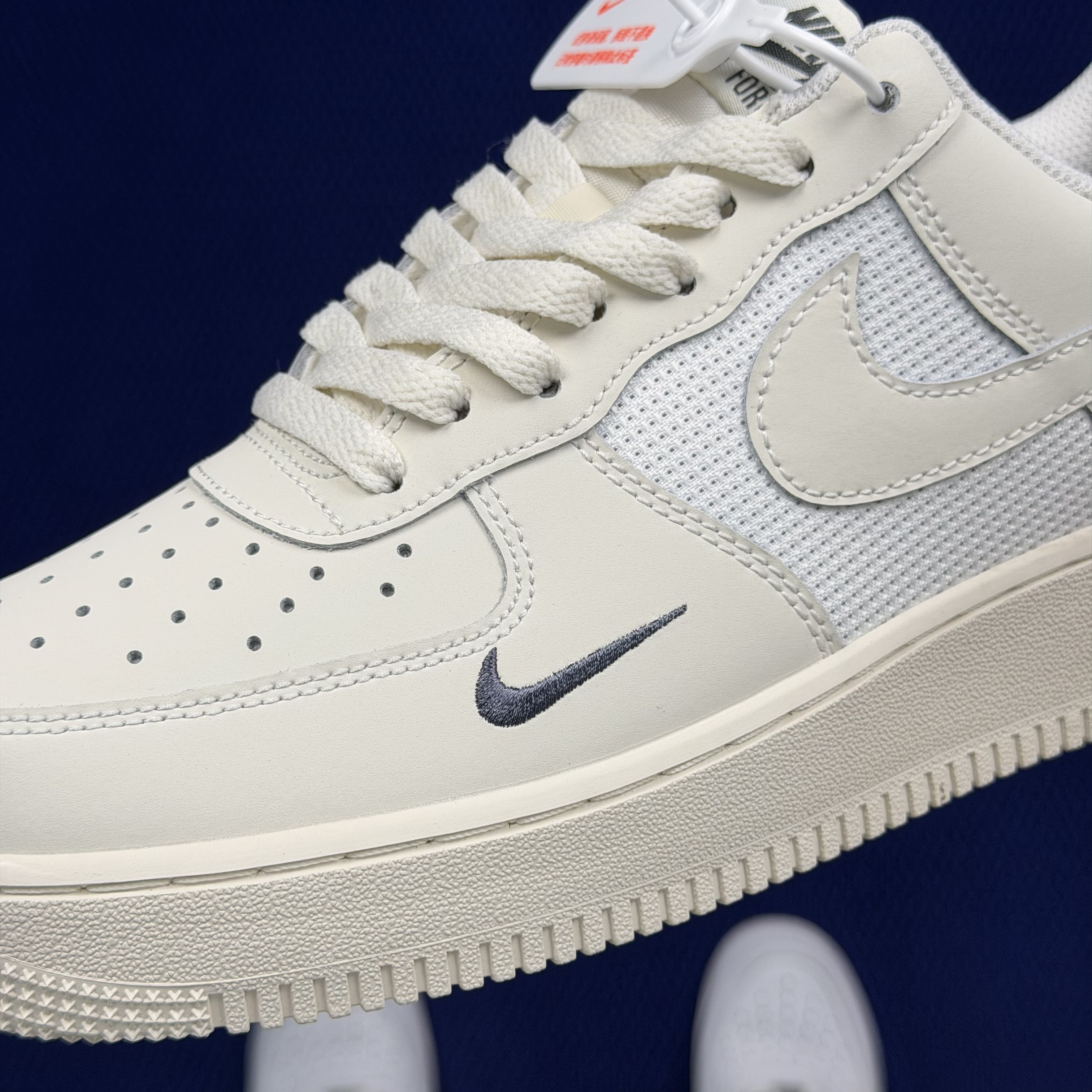 Nike Air Force 1 '07 LV8 IM6002-030
