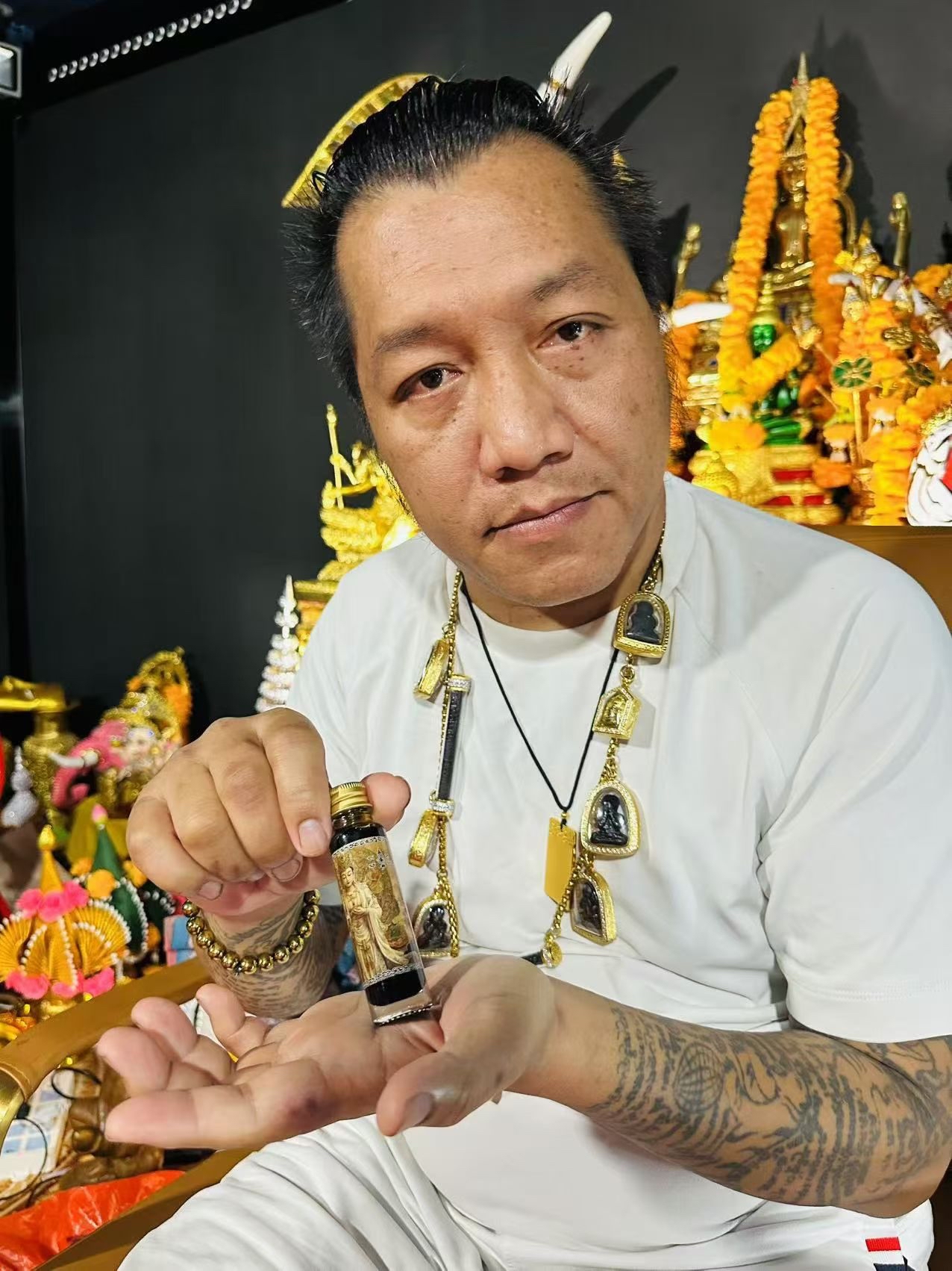 阿贊濕 【地藏王化冤親業障油】 斬斷累世因果債，重聚財富福報，還你身心清淨