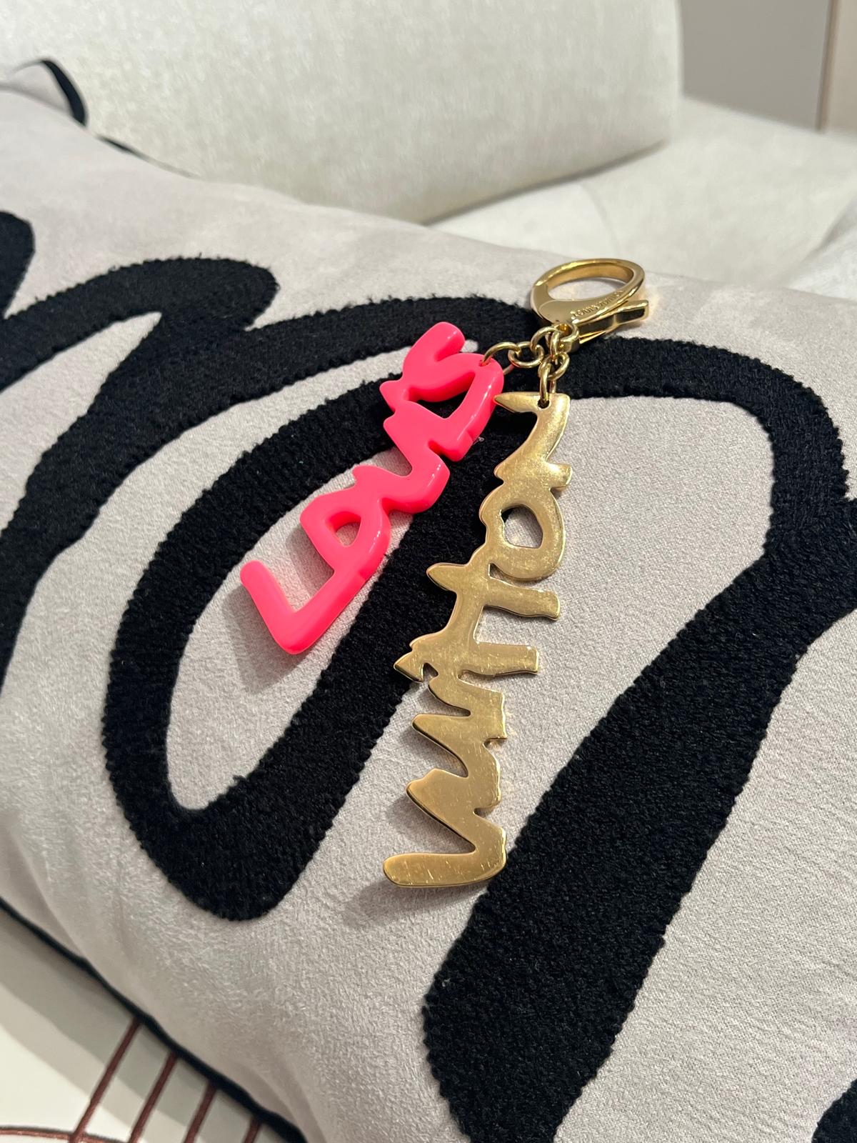 LV Charm key chain 鎖匙扣 100%Authentic, 90%New 
