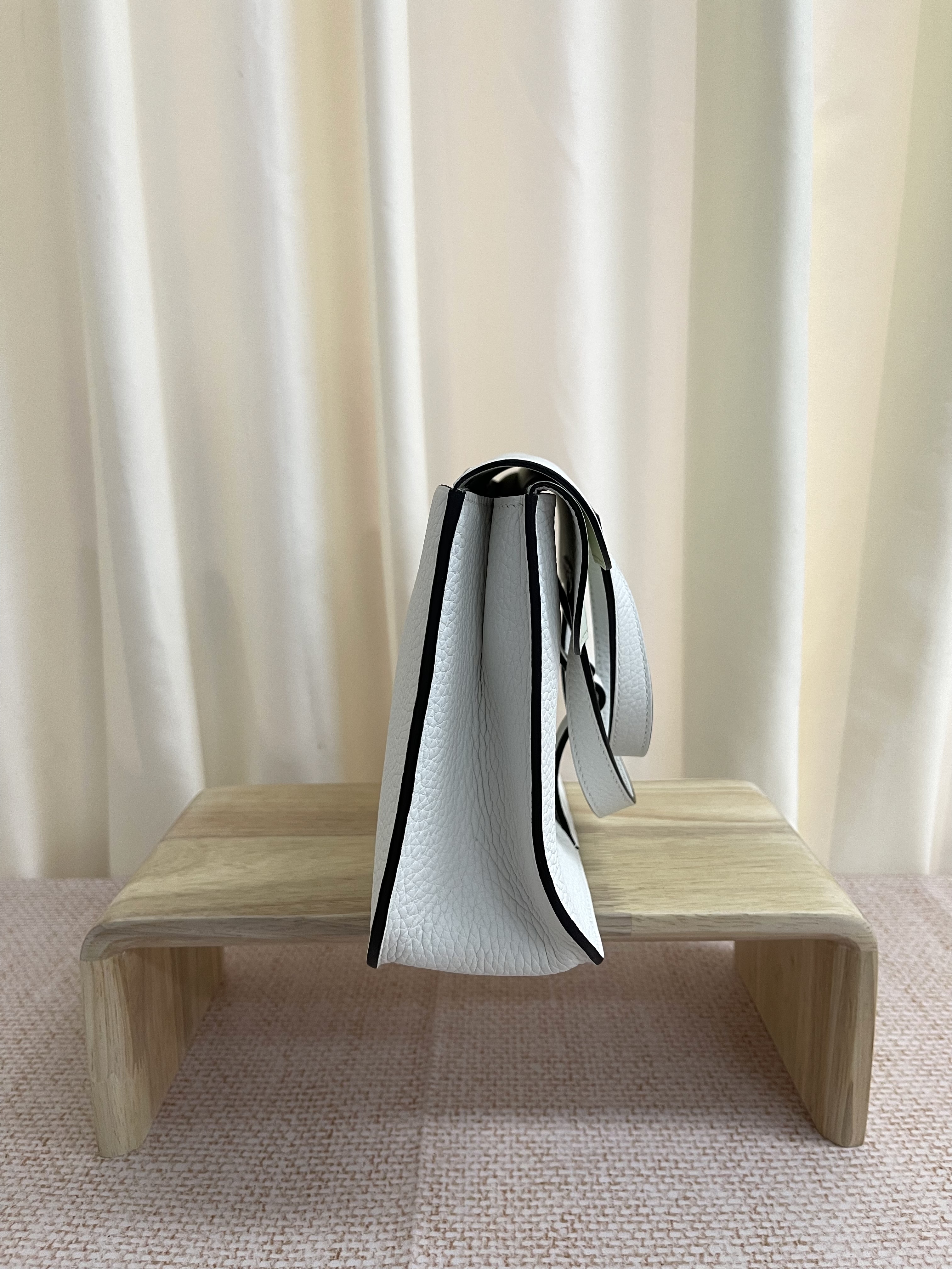 Pre-owned Hermes Halzan/ Stamp B/ Product Code: 26021111