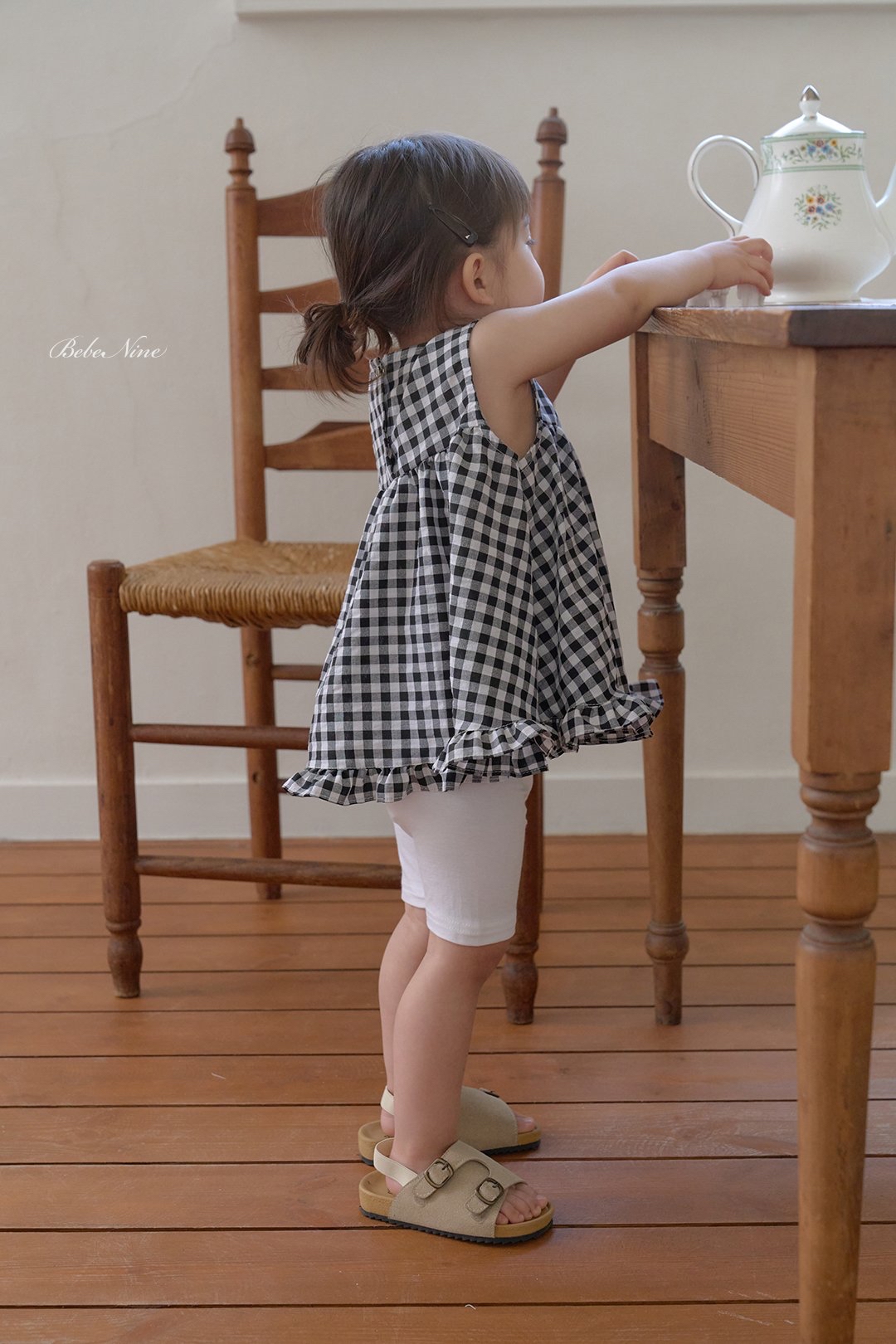 ☀️預訂 韓國直送☀️🇰🇷Bebenine三色短版緊身打底褲