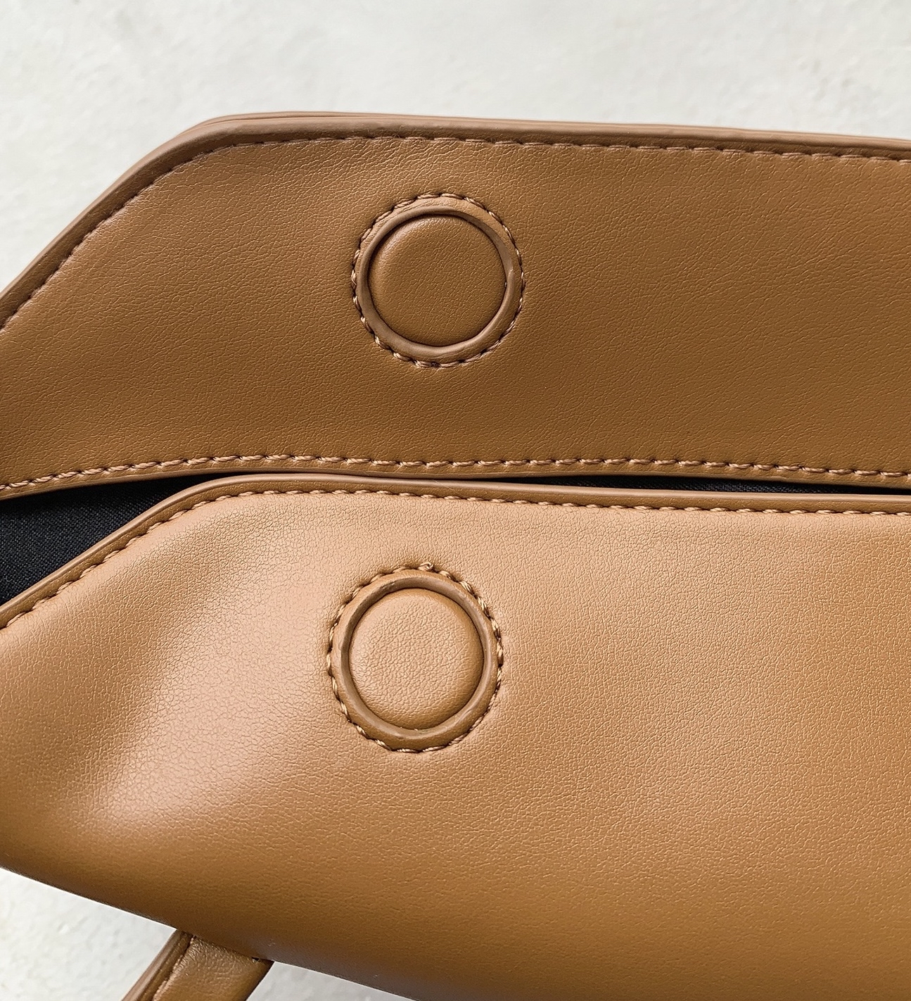 Classic East-west Bag