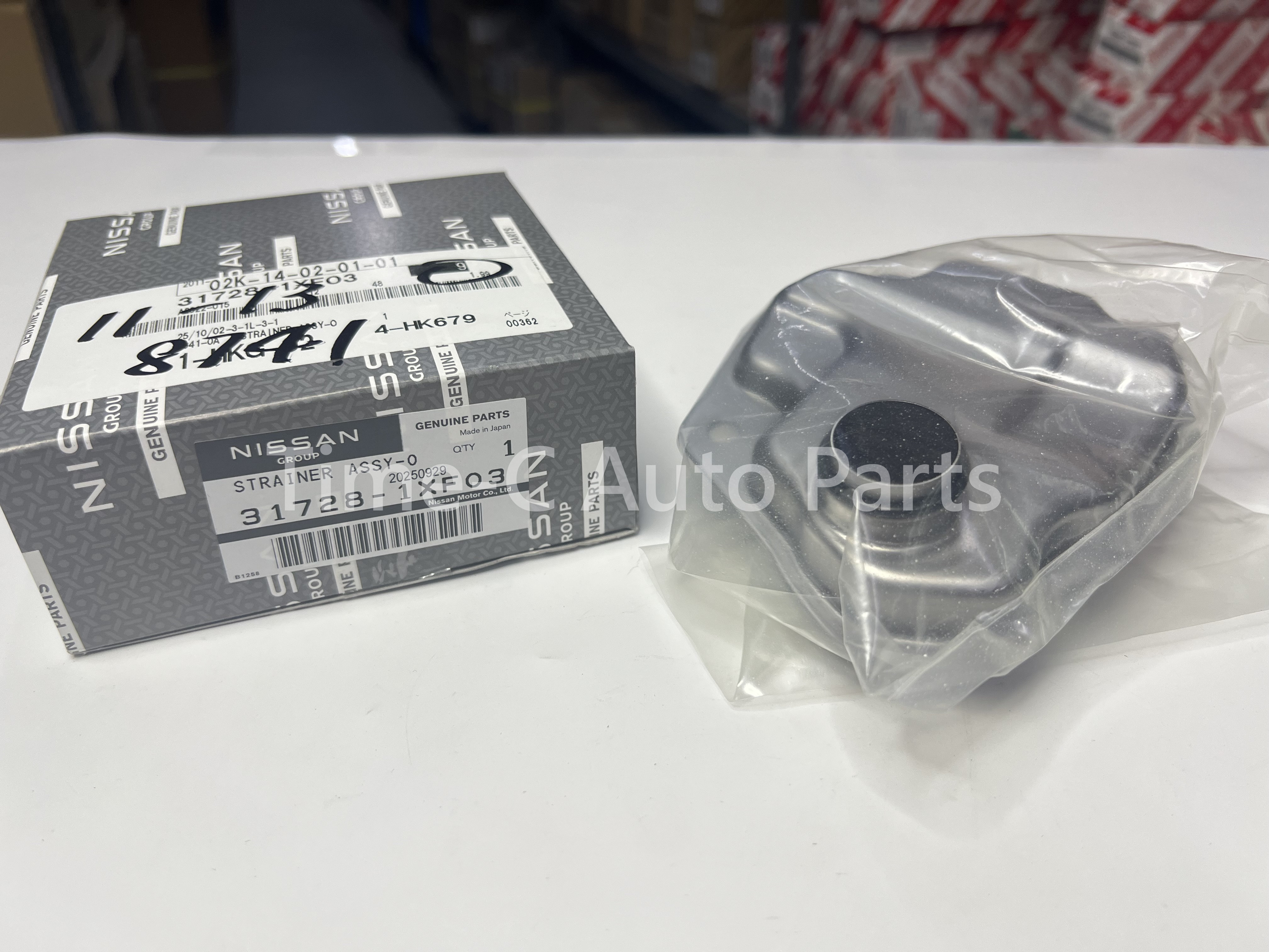 波箱格 31728-1XF03 - Nissan Serena