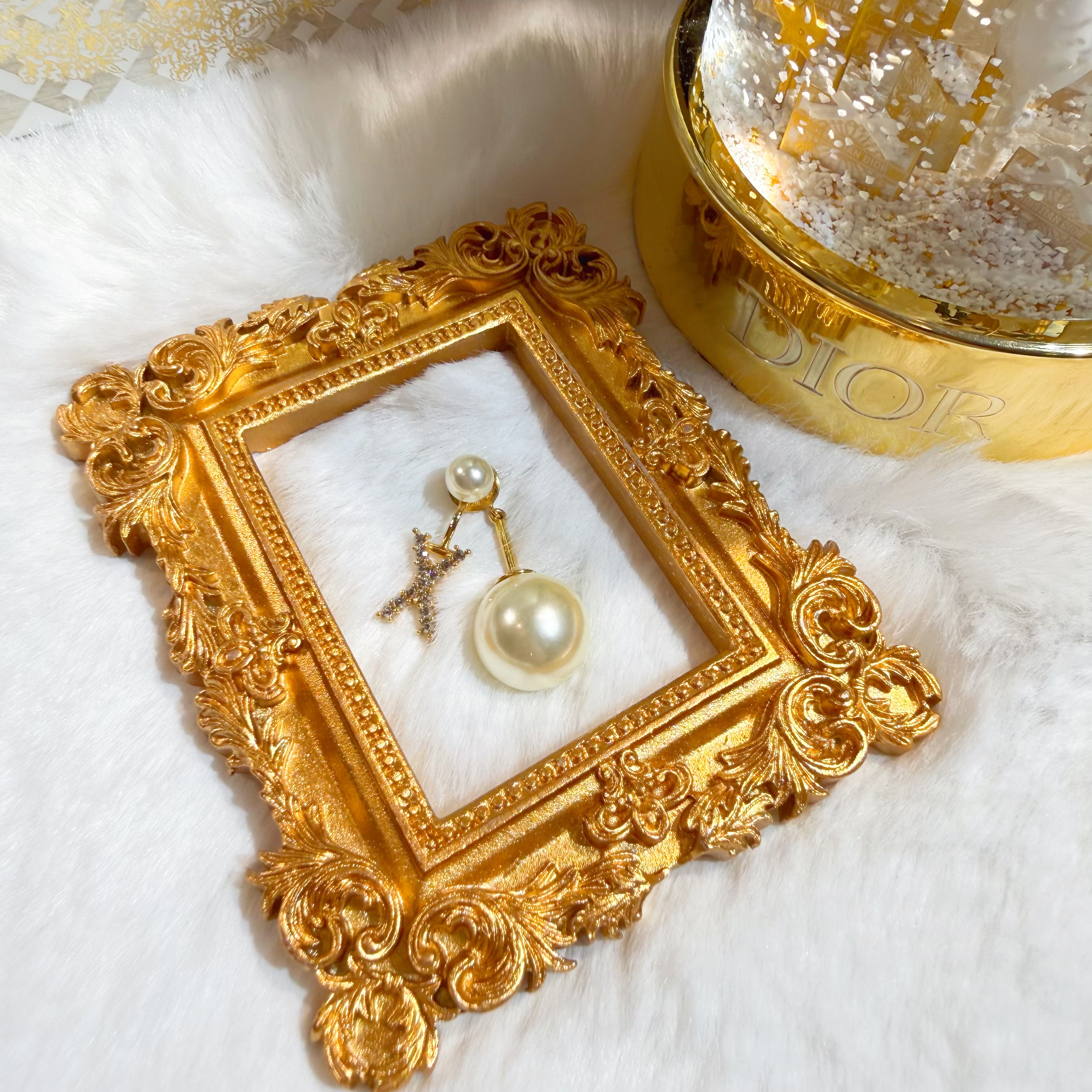 Dior earrings pearl/X