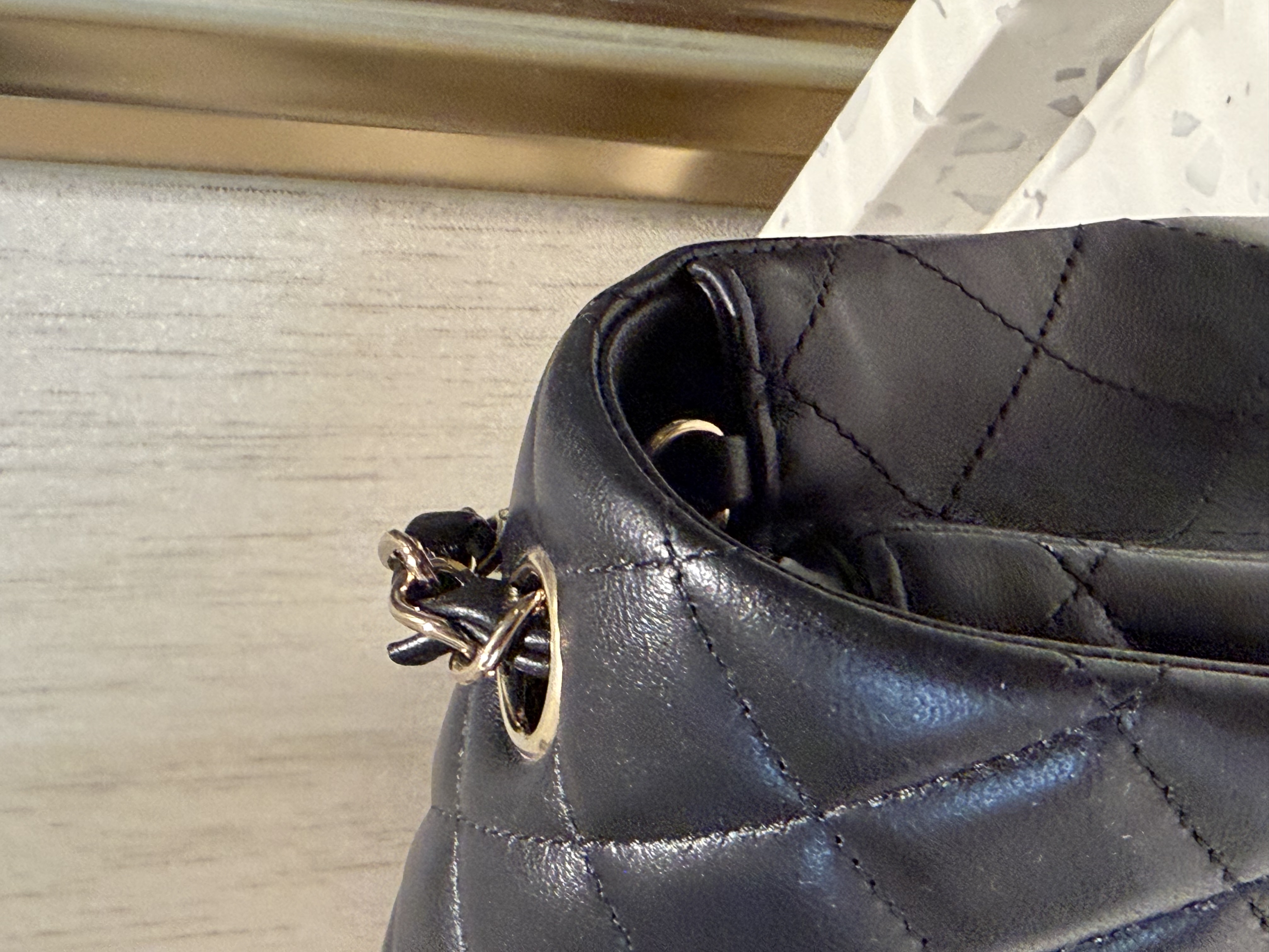 Pre-Owned CHANEL Flap Bag / Product Code: A50172