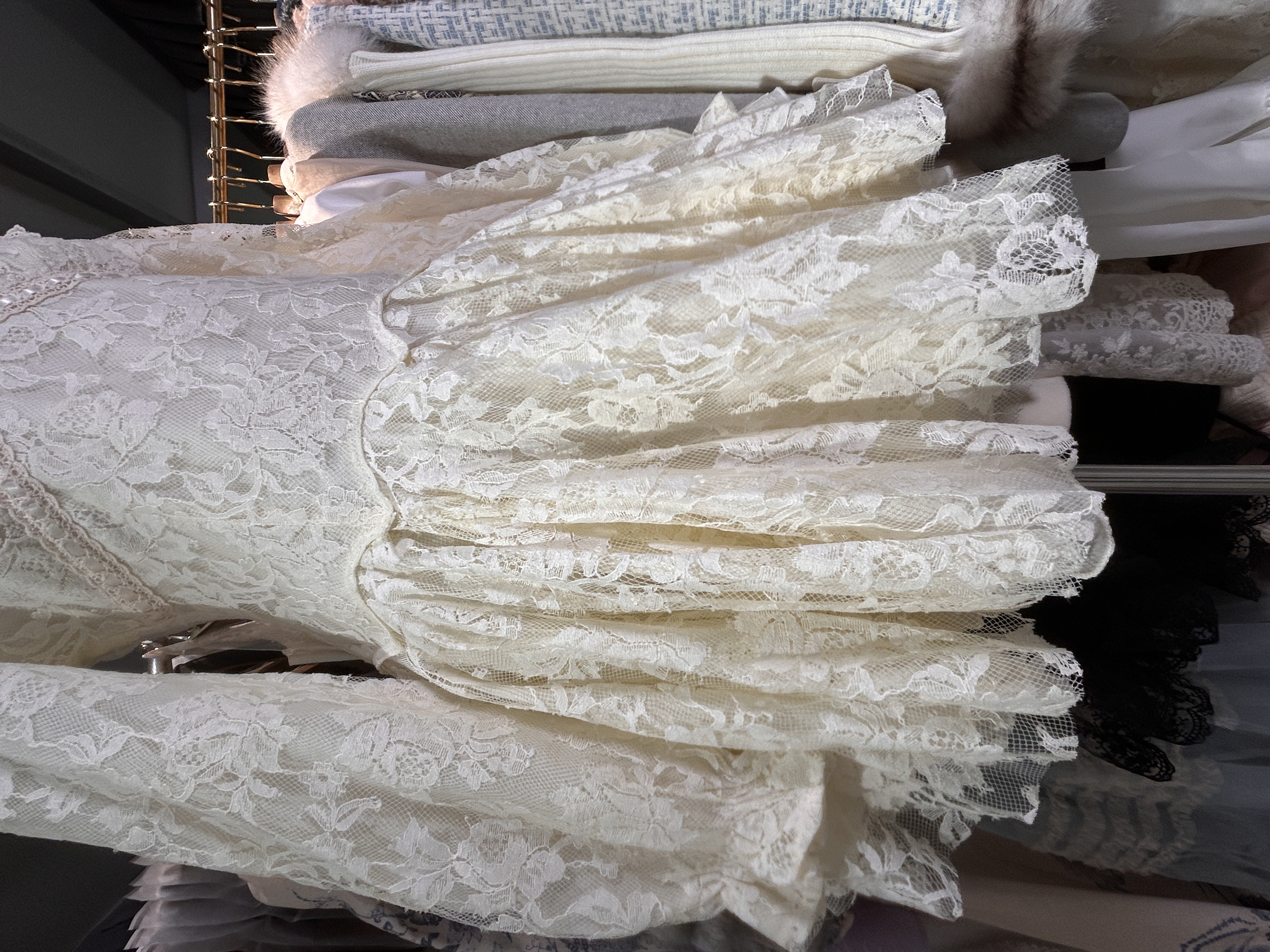 復古蕾絲迷你連身裙  