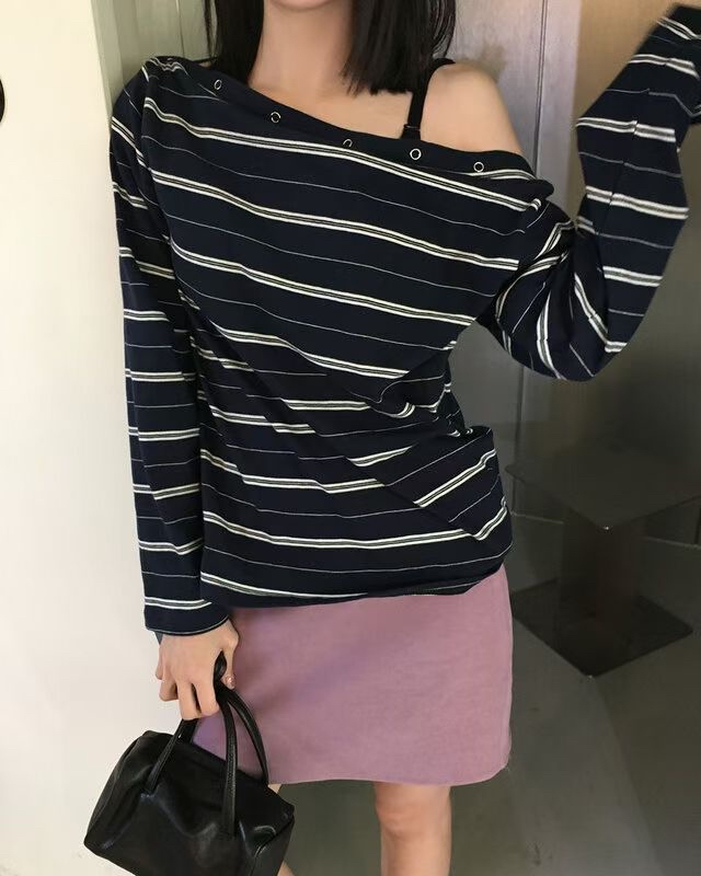 新品優惠｜Line mood Off-shoulder Top