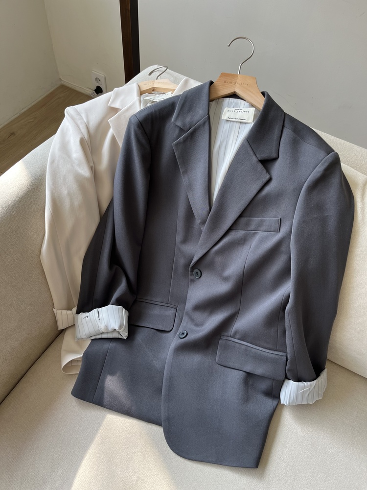 Atelier Relaxed Blazer (Charcoal)