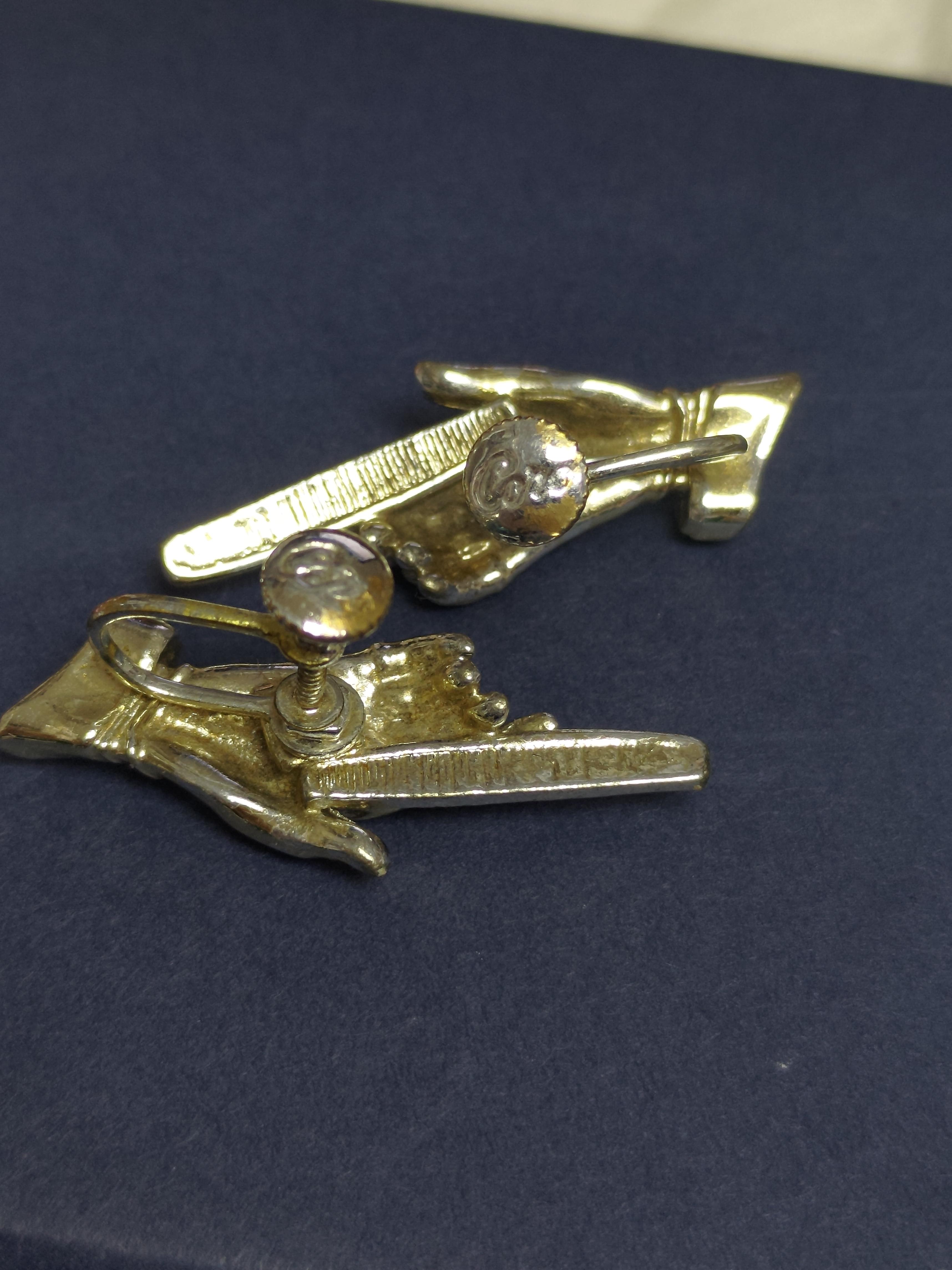 Rare! Vintage C.a. 1950s Stamped "Coro" Silver Tone Hairdresser Screw Back Earrings(MT1436)