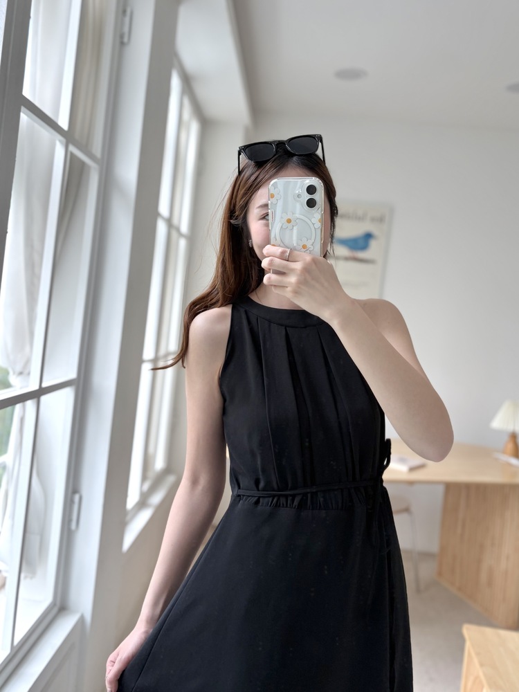 Pleated Halter Maxi Dress (Black)