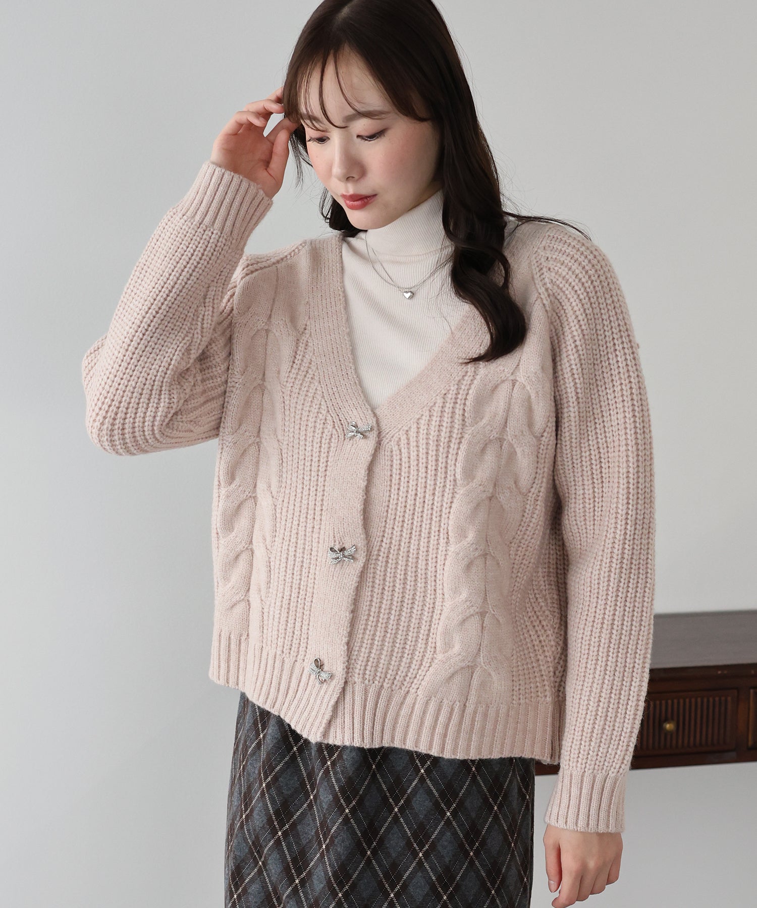 <限量現貨><JP> 軟綿綿～🎀 蝴蝶結鈕麻花針織外套* 3色入 