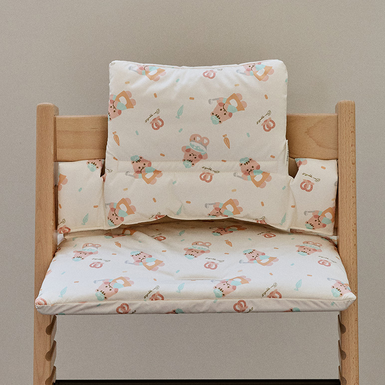 DOTTODOT 玩轉人物卡通系列- STOKKE tripp trapp 防水椅墊套裝