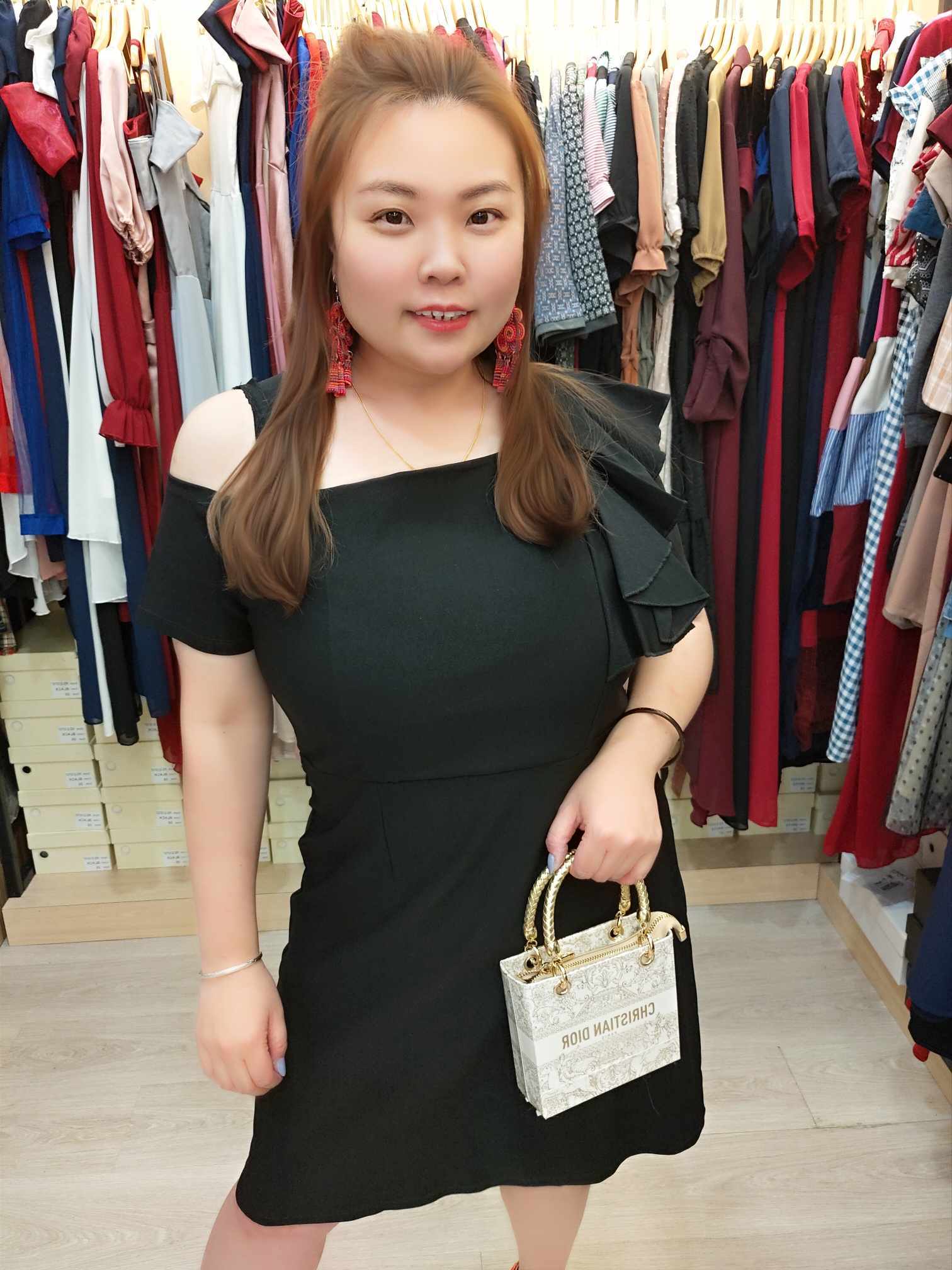 TT380 🔥特价🔥斜肩吊带露肩短礼服