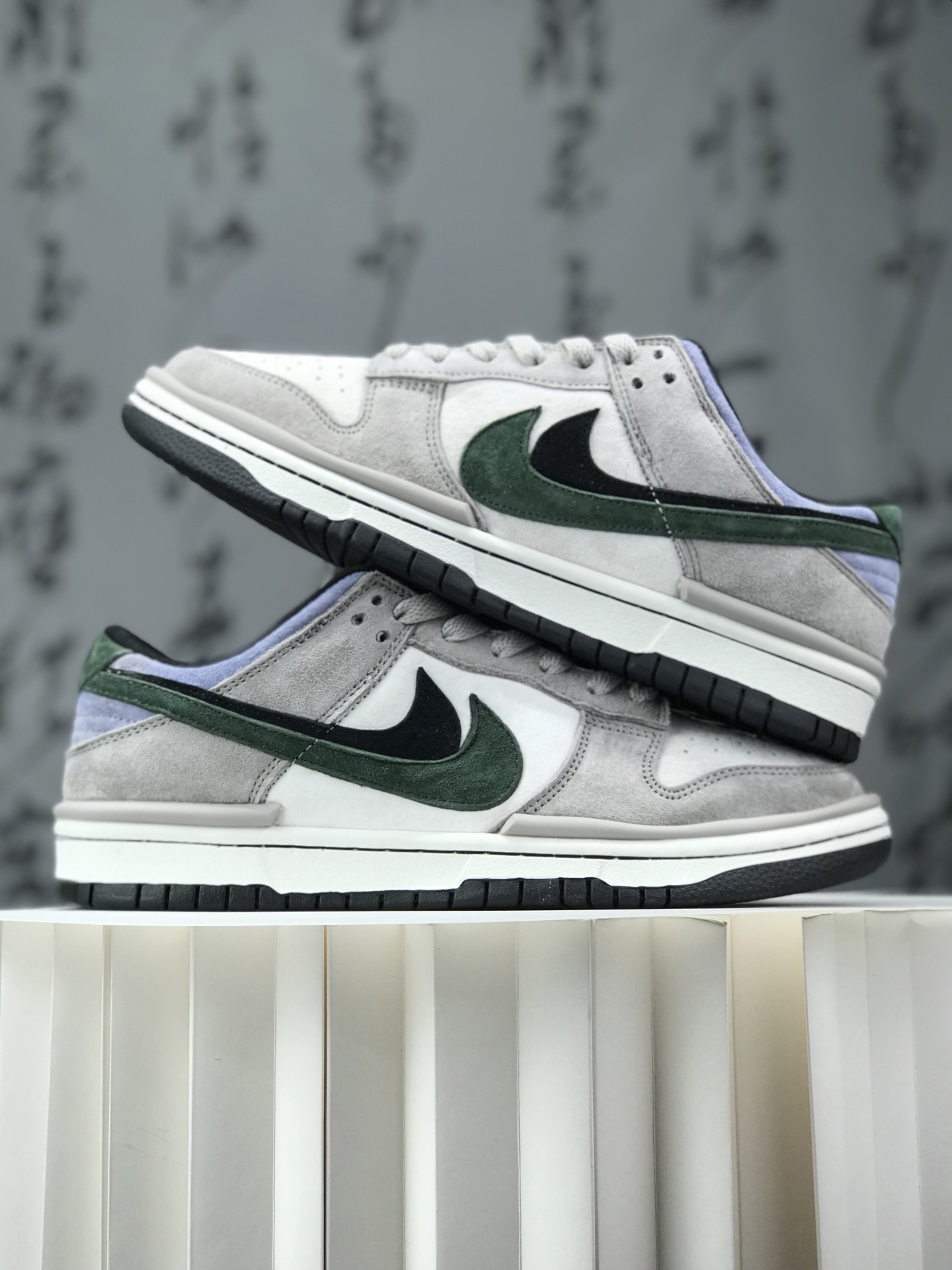 Otomo Katsuhiro x Nike SB Dunk Low "Steamboy OST"