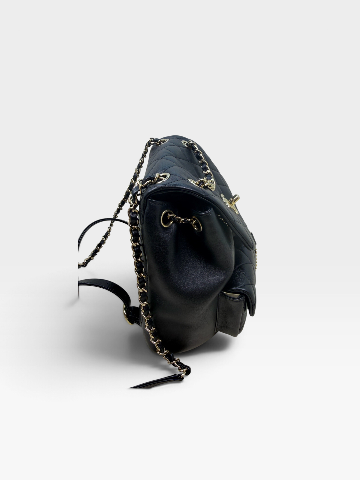 Pre-Owned CHANEL Duma / Product Code: K093001