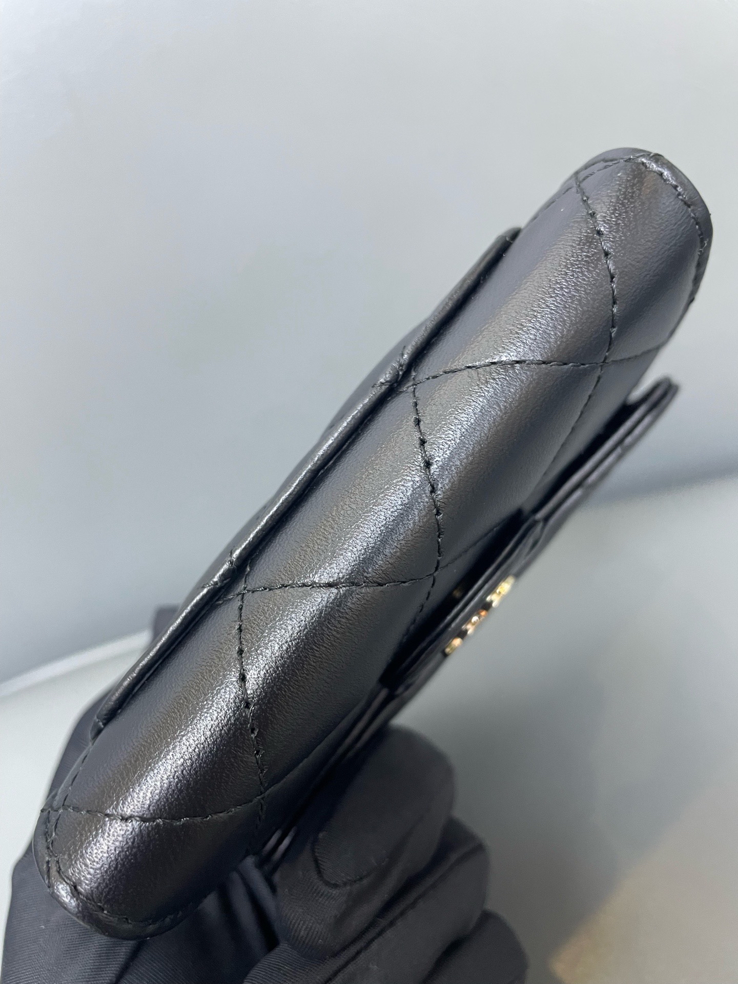 【預訂貨品】Chanel 黑金 小羊皮 woc