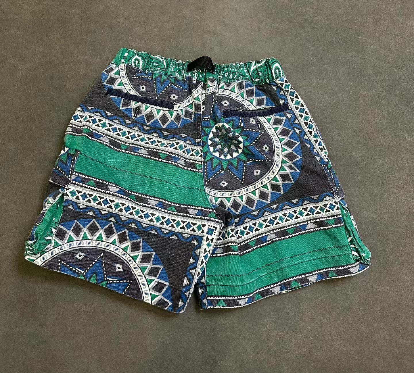 sacai shorts size 2 