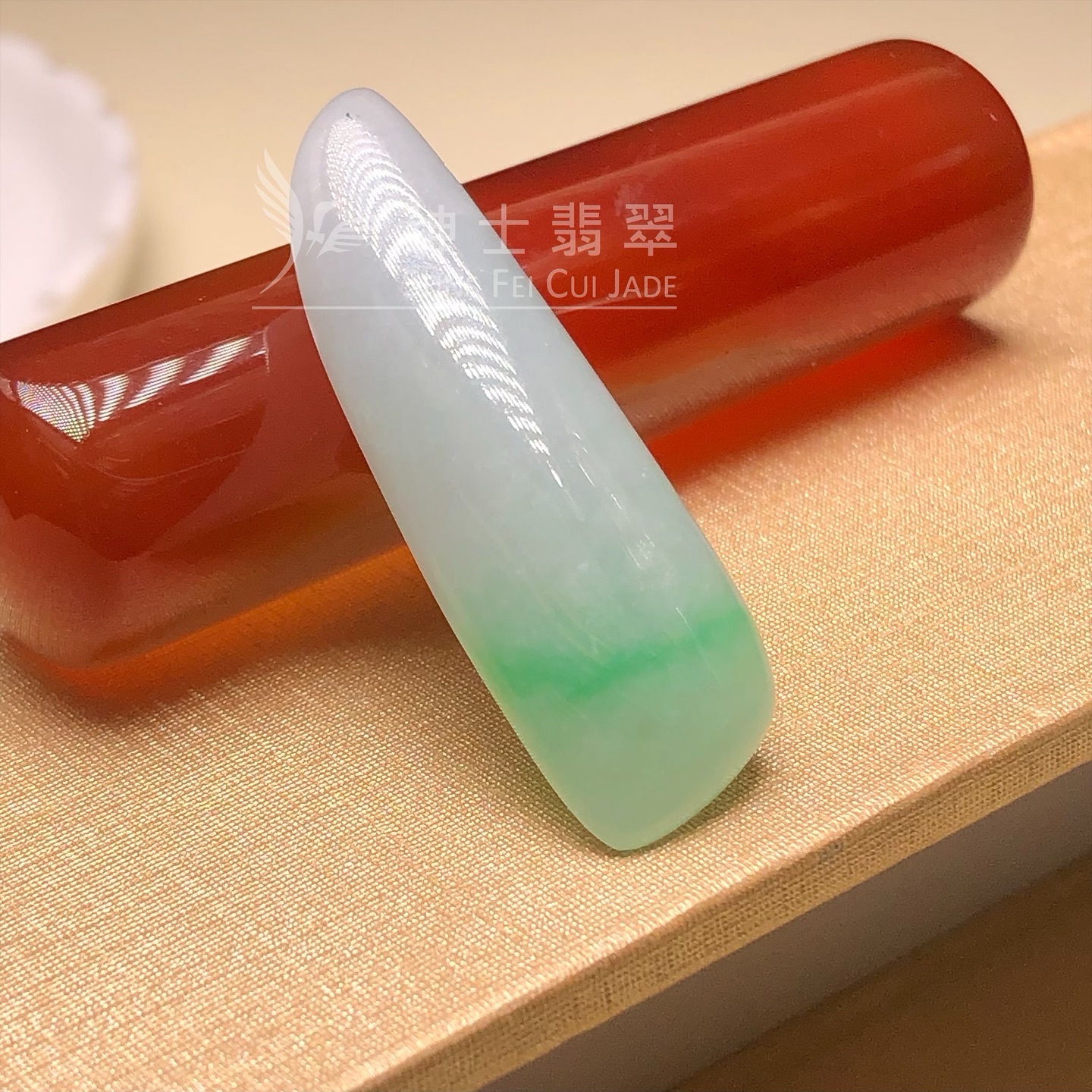 糯冰飄翠隨形件