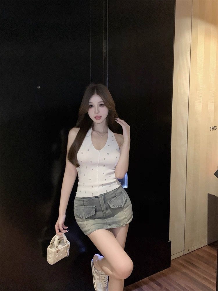 TP219修身美背露上衣