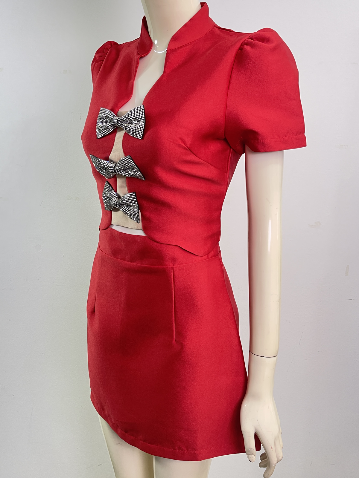 Scarlet Fortune Bow Set M126