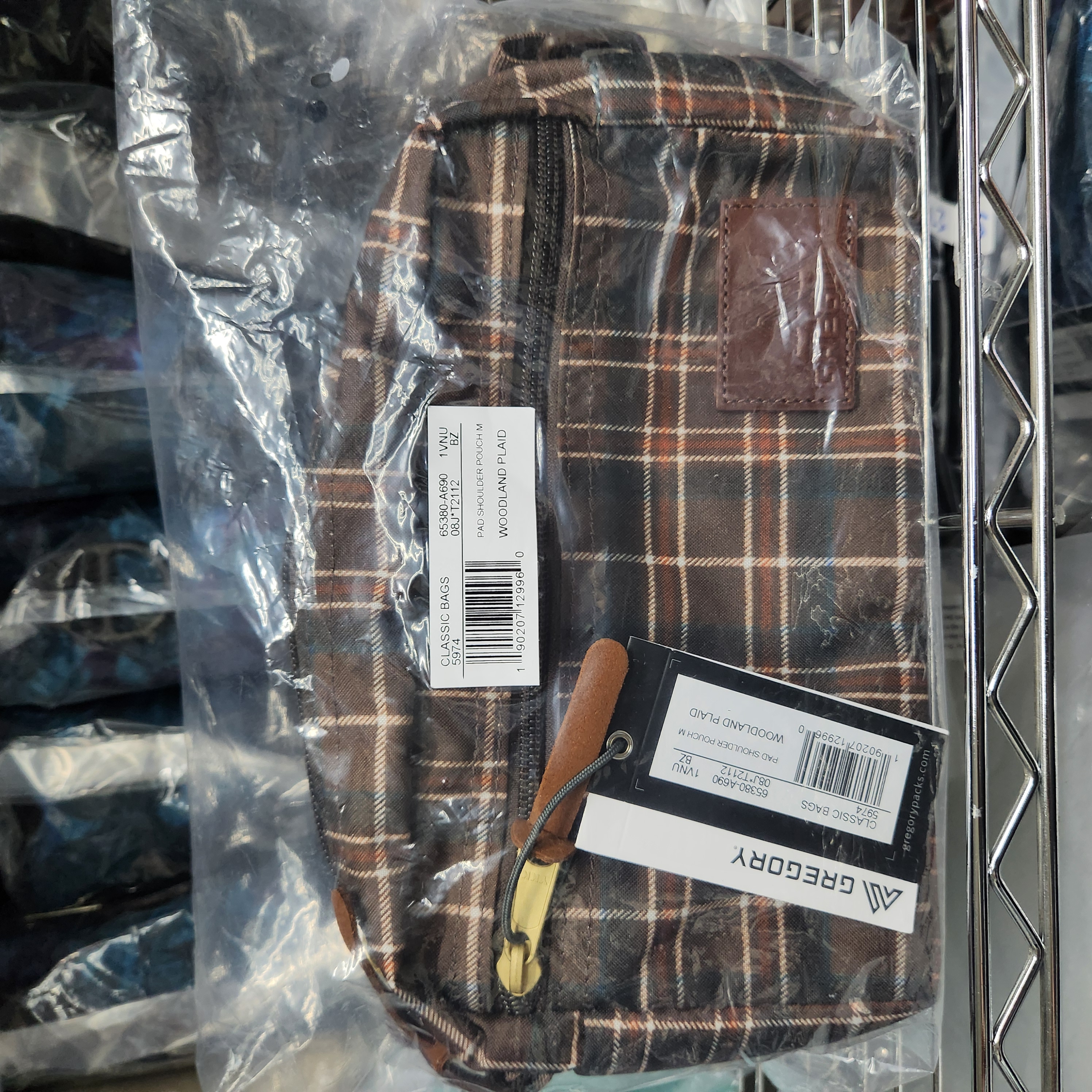 【現貨】GREGORY PADDED SHOULDER POUCH M WOODLANDPLAID【現貨36小時內寄出】
