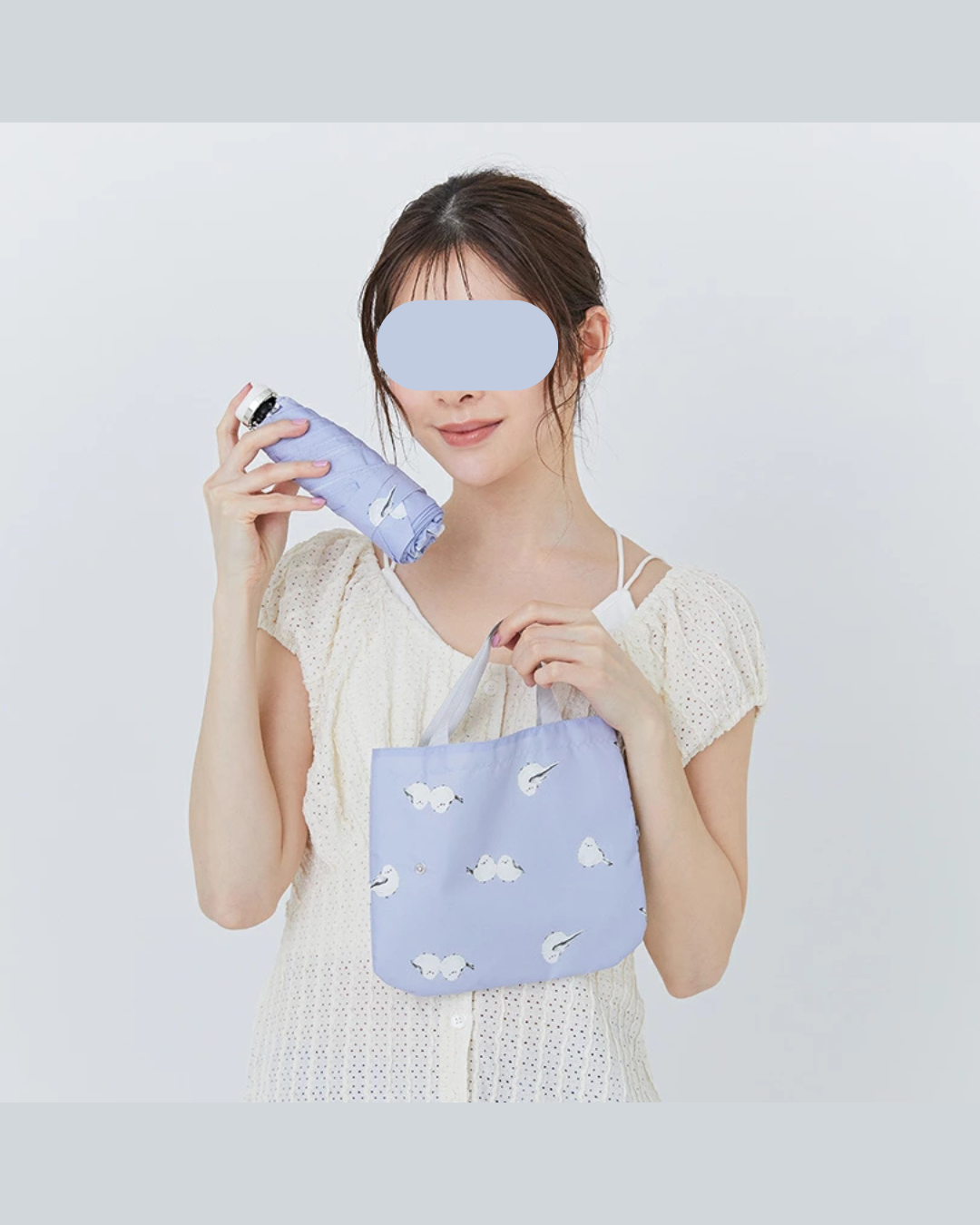 日本代購【 2026新商品 日本直送 because 毛茸茸小鳥 圖案 晴雨兼用雨傘| 傘袋可變手挽袋| Fluffy Bird Design Rain & Sun Umbrella 】