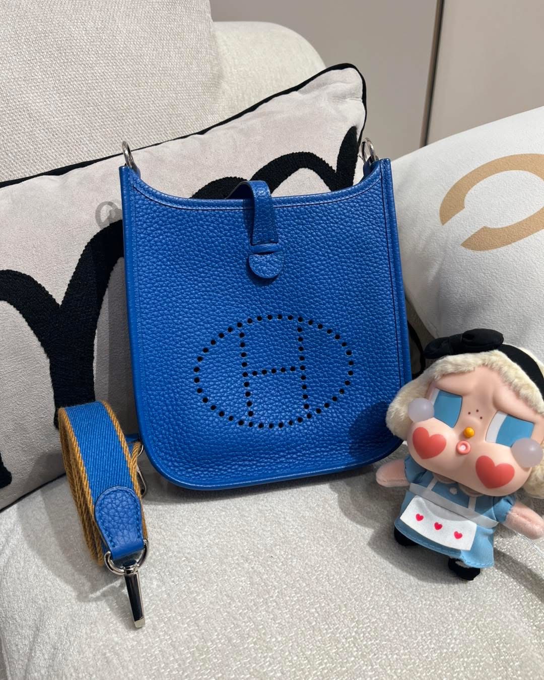 Hermes Mini Evelyne ,Stamp C 100%Authentic , 98%new  ✅strap ✅塵袋  