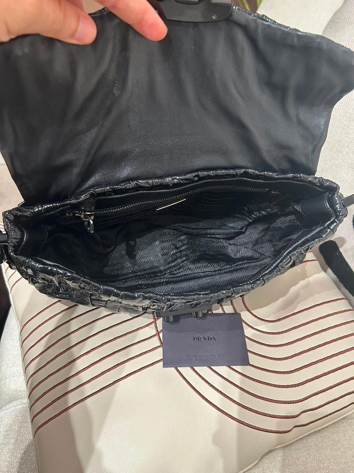 Prada So Black Shoulder Bag 油蠟皮 100%Authentic, 98%New ✅Dust bag
