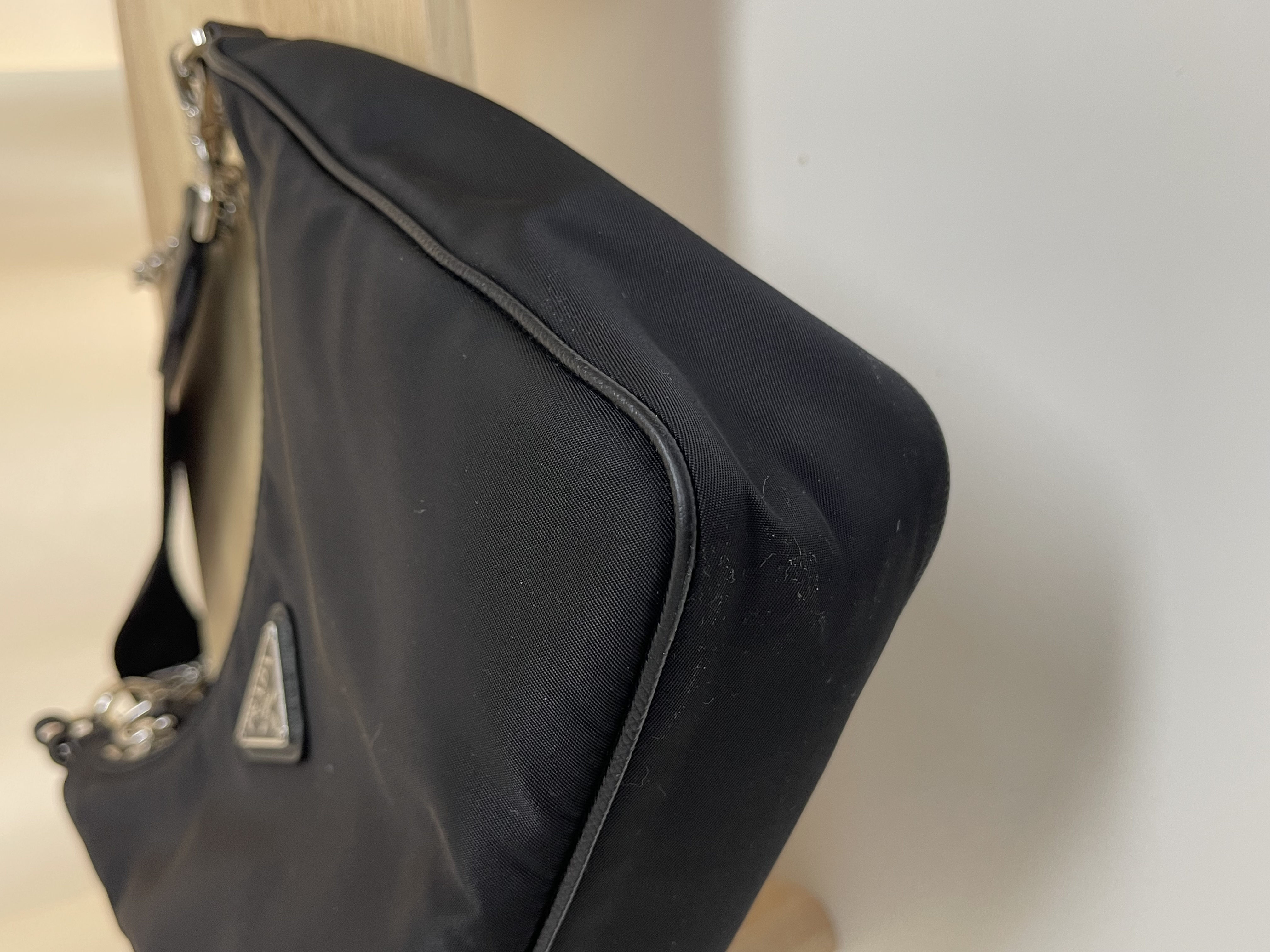 Pre-owned Prada Re-Edition 2005 Re-Nylon/ Product Code: 26012902