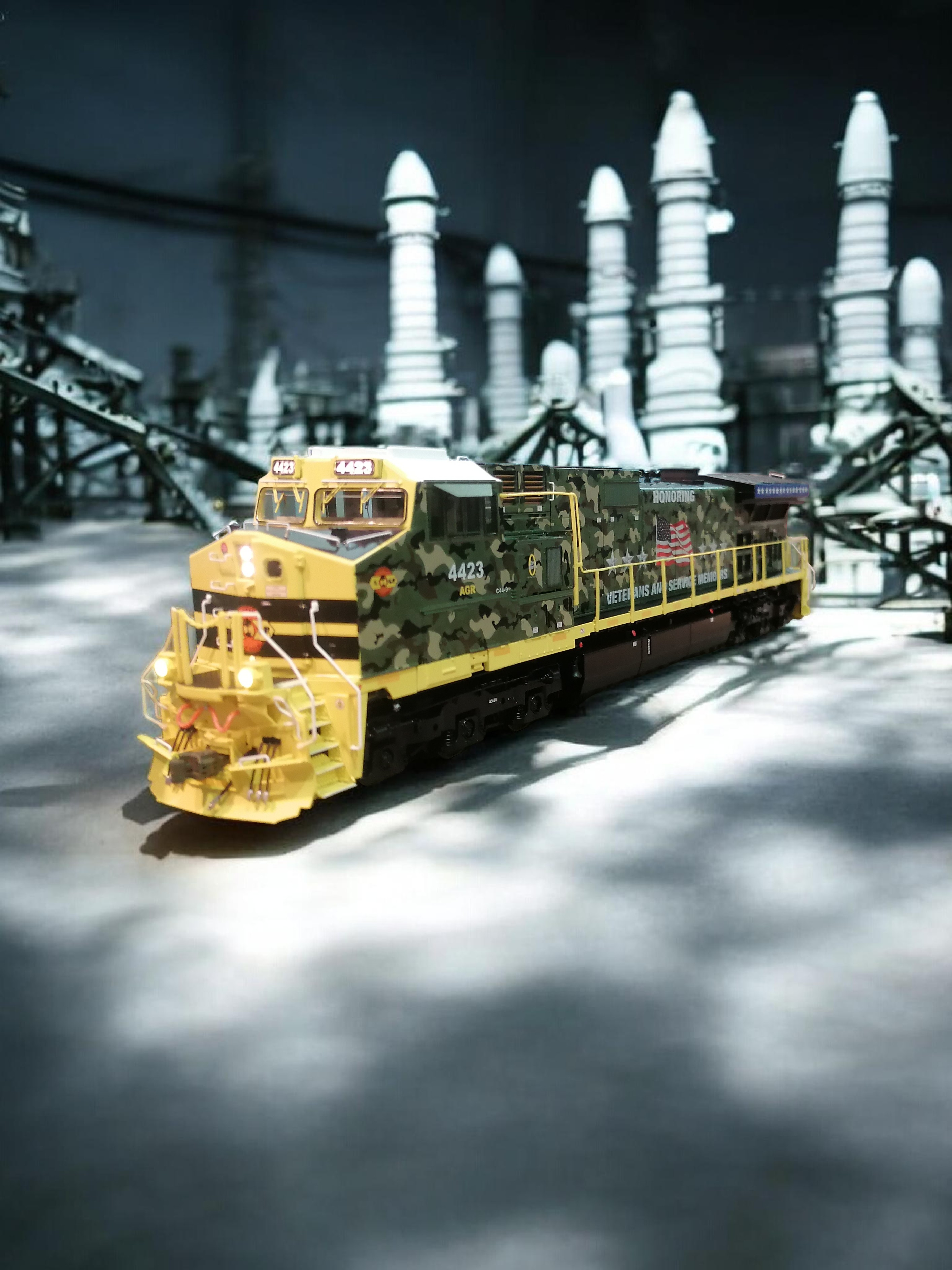 DASH 9-44CW, Alabama & Gulf Coast/Honoring Veterans #4423