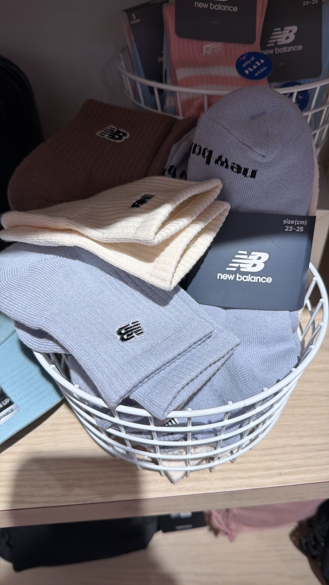 現貨 日本NEW BALANCE 長襪 一套三對23-25cm大人用