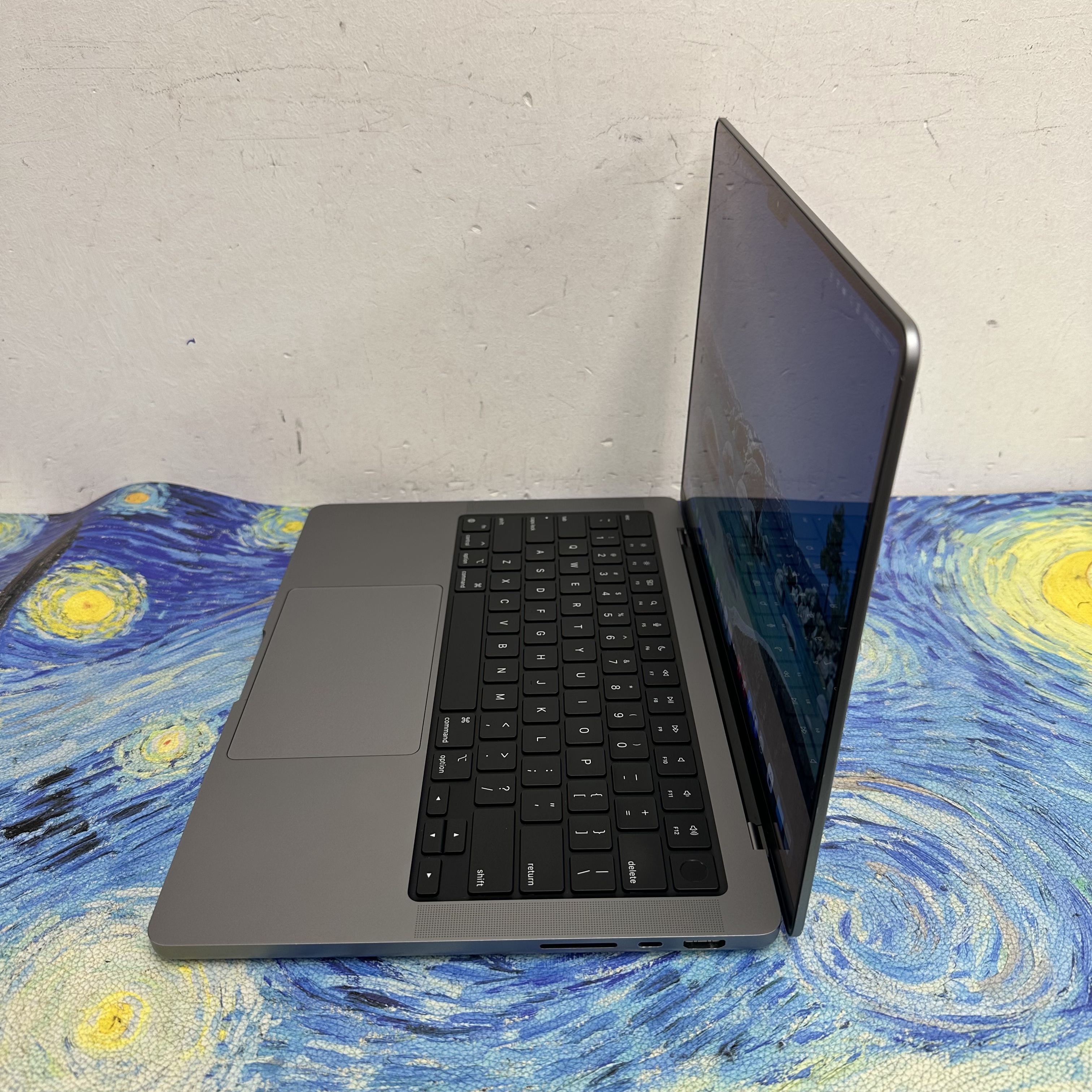 #5862 Apple MacBook Pro M1 Pro CPU 16GB Ram/512GB SSD 電86 太空灰 Space Grey
