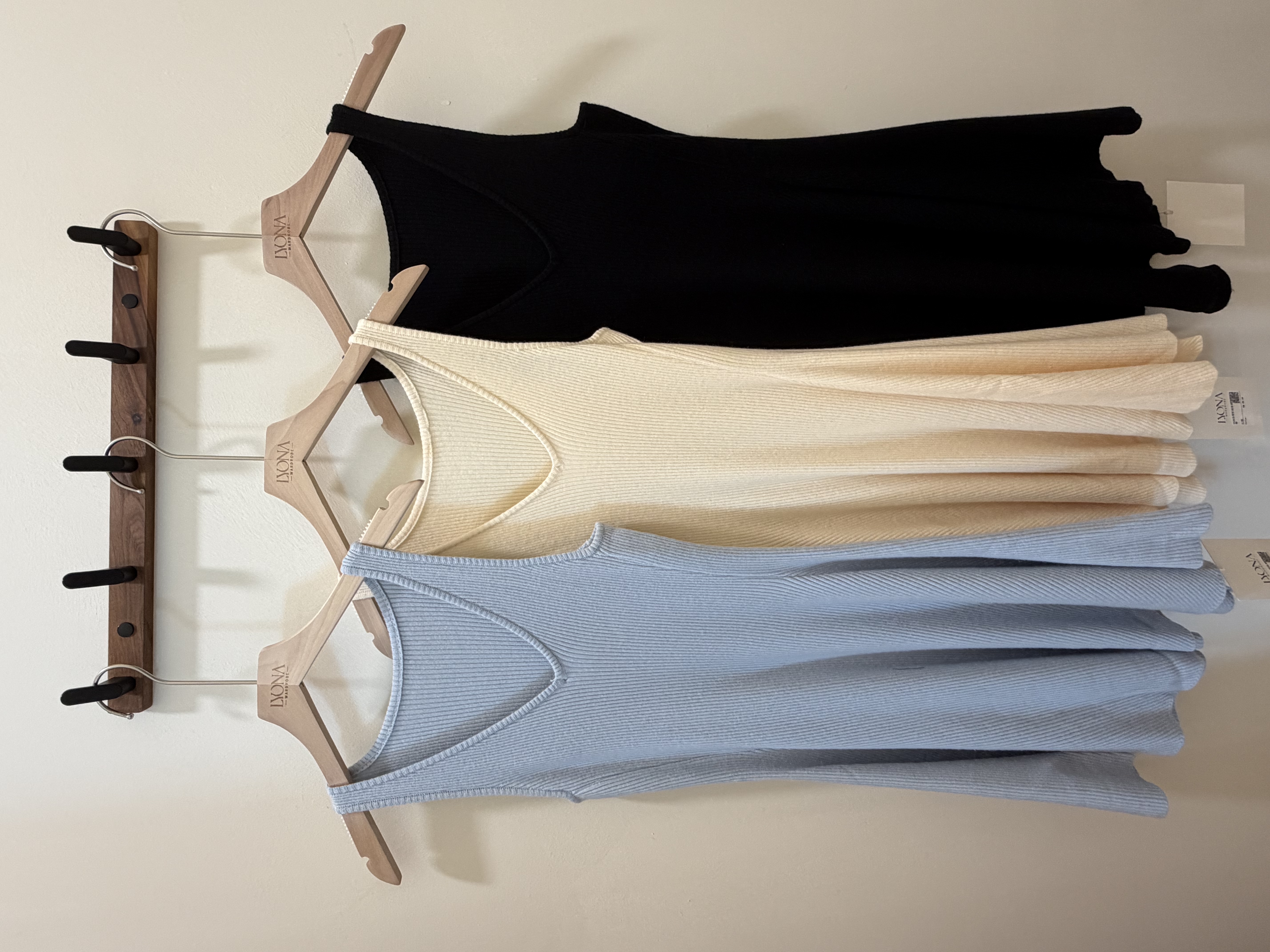 0430吊带针织连身裙