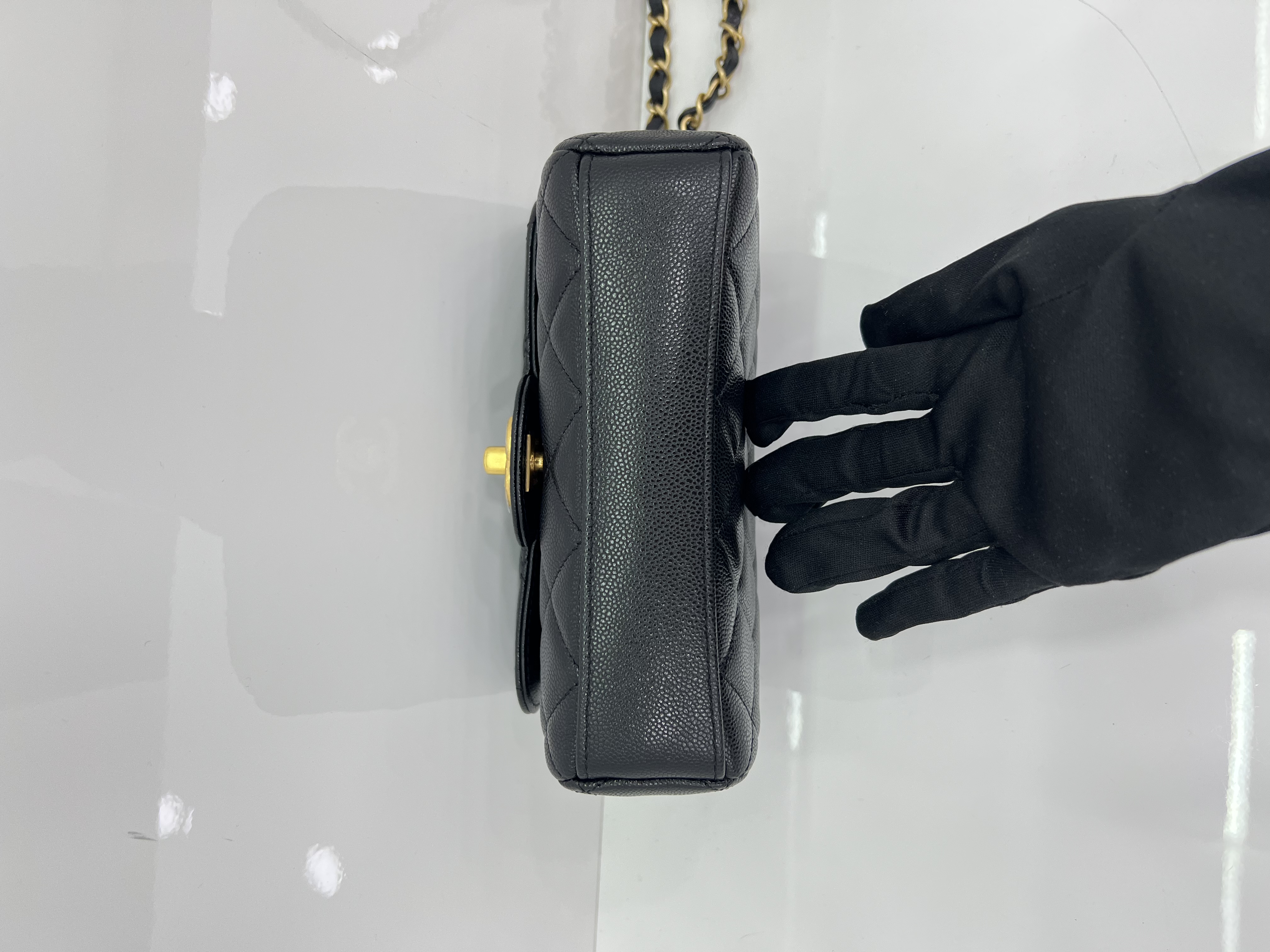 直播貨品 |  [1個-$100 2個-$300］EE42