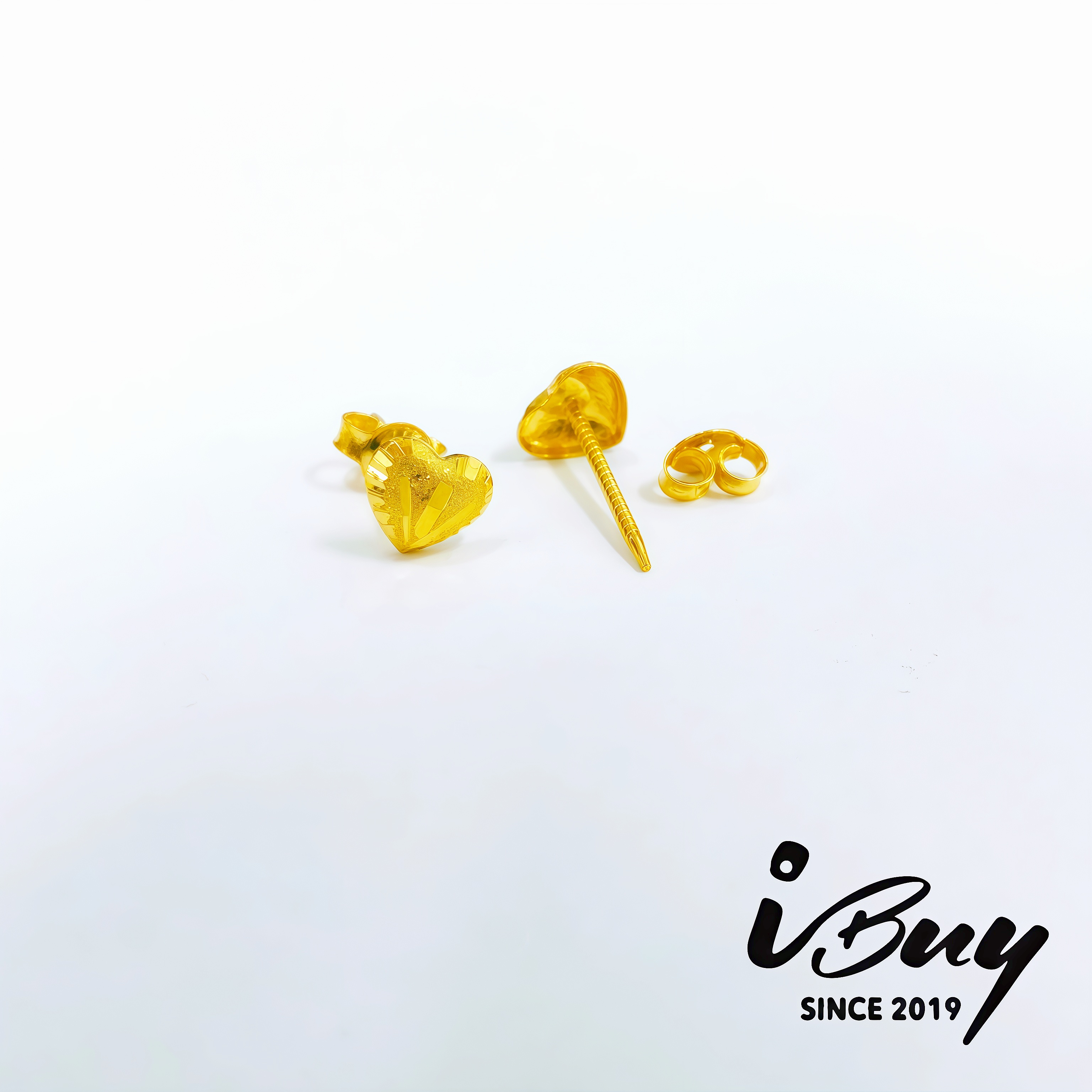 916 GOLD 3 LINE LOVE EAR STUD 916 金 三光行爱心耳钉