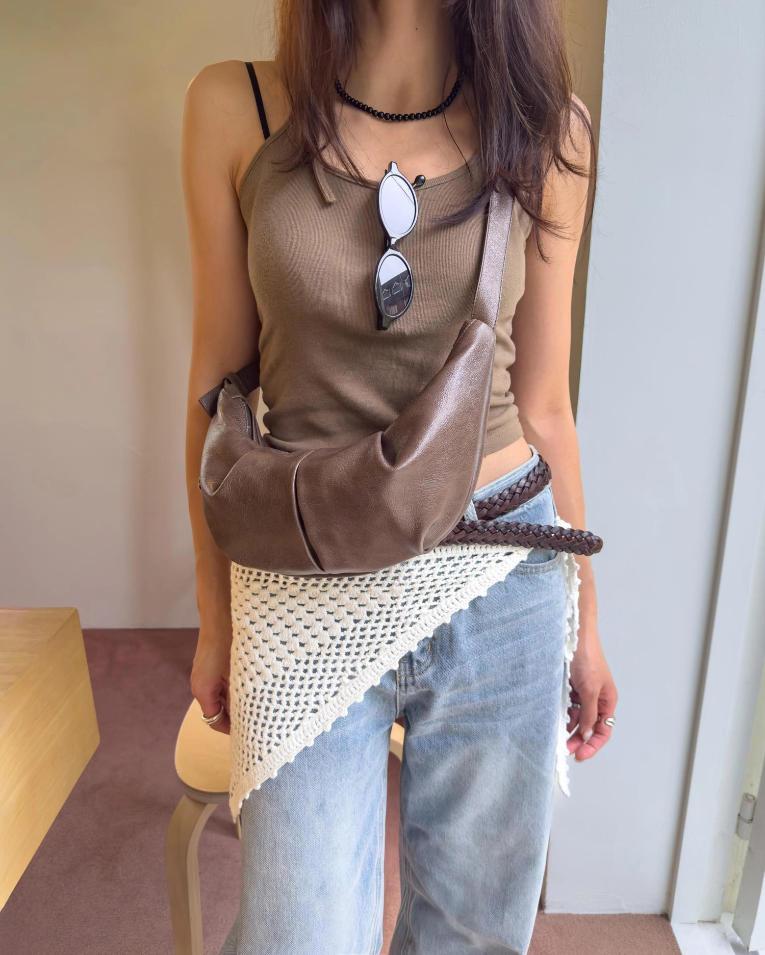 Bucks & Leather 正韓質感羊皮立體褶皺可調節牛角包