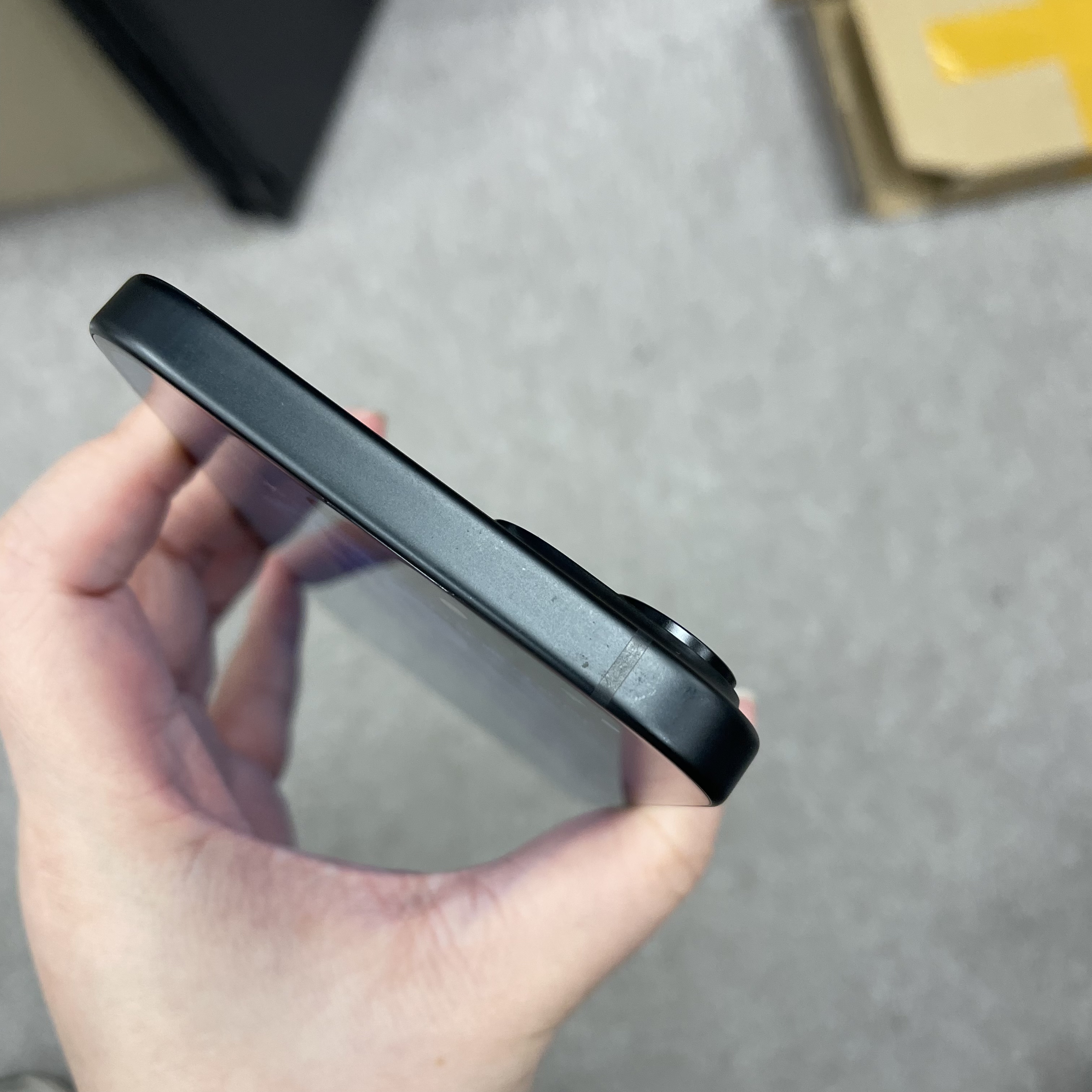 *5654 15 Plus 勁靚機 256GB 電100 黑色 black