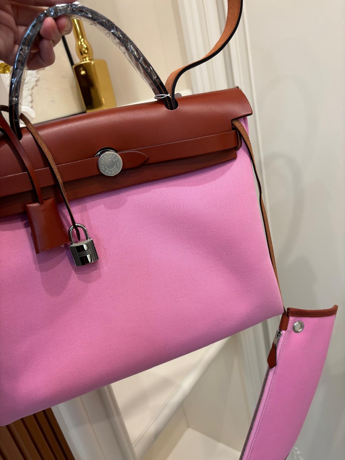 全新 Hermes HERBAG 31 ,stamp Y,8W 100%Authentic, 全新未使用品 ✅Key lock ✅dust bag ✅box
