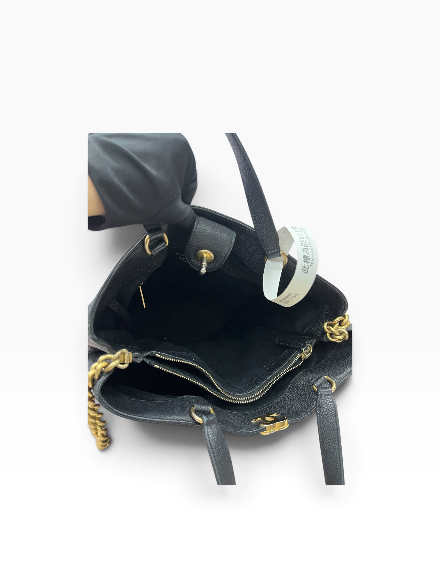 Pre-owned Chanel Chic Affinity CC Tote/ Product Code: 091301