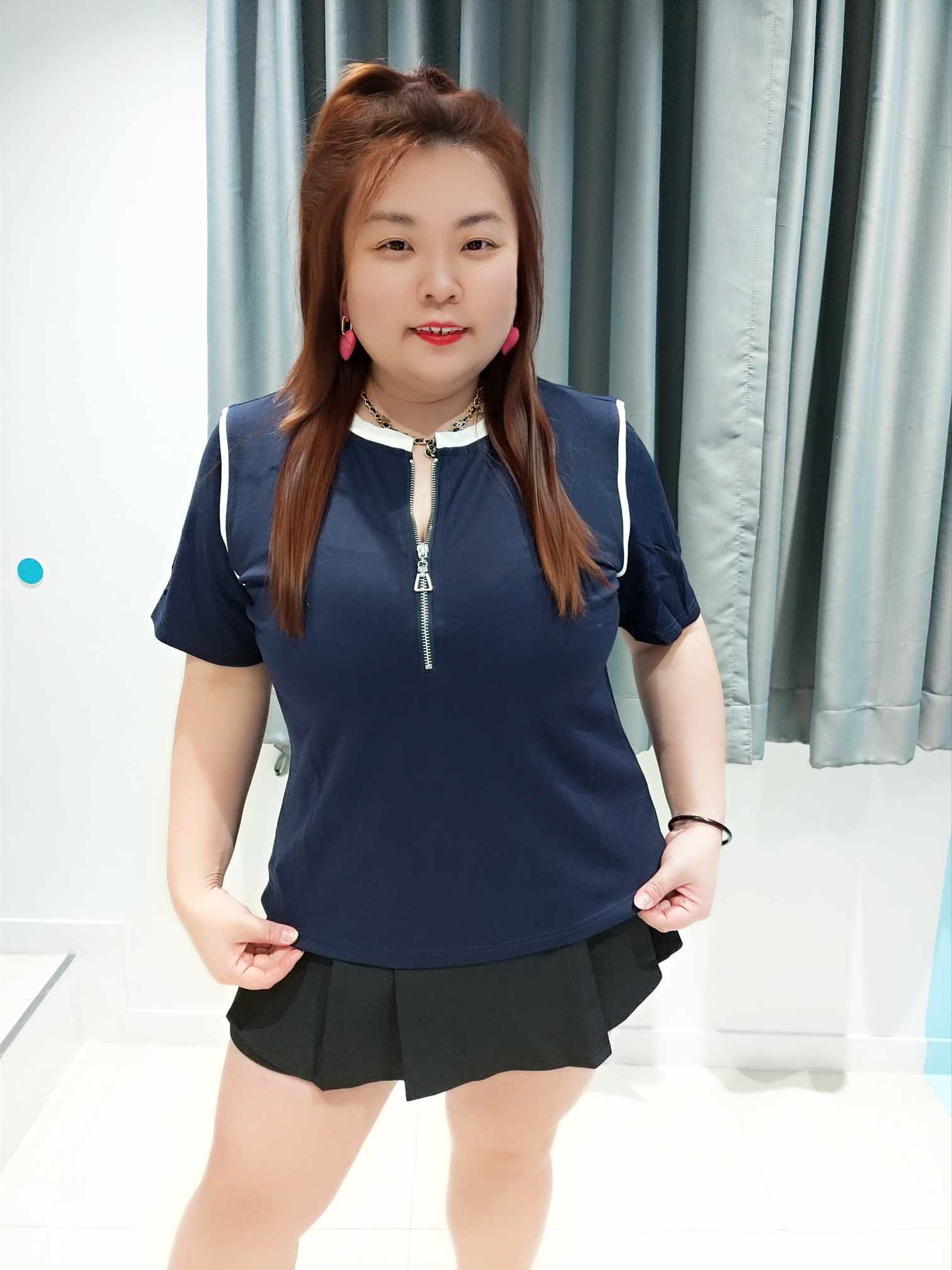 ENF11 E181601 前拉链滚边设计上衣