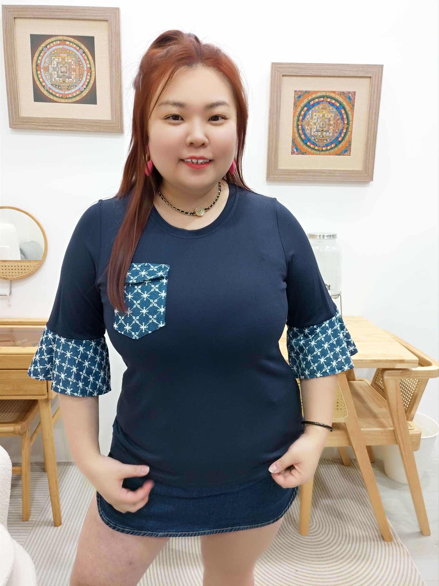 OTA07 BE#281816 袖口拼接牛仔筒花上衣