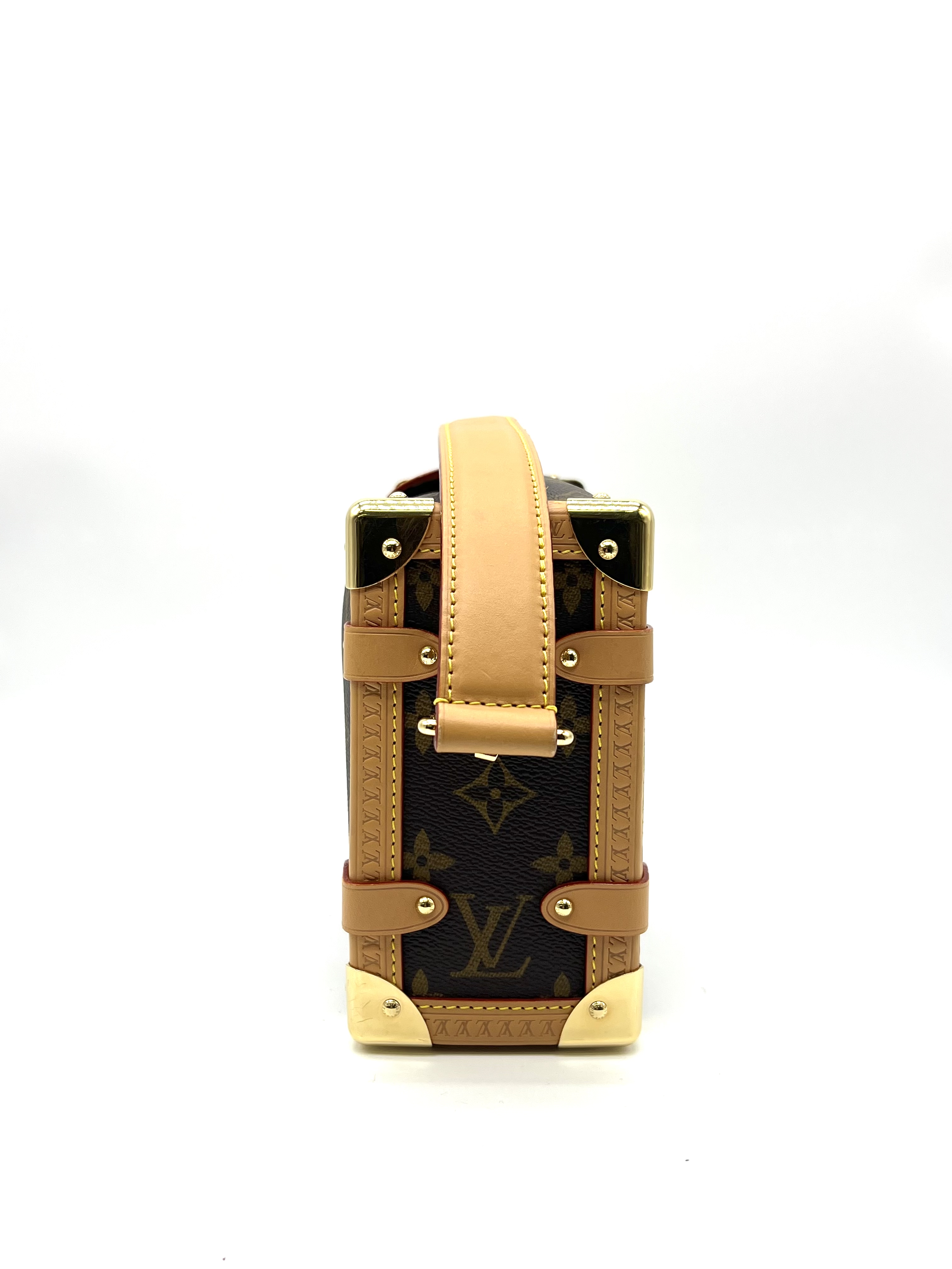 Pre-Owned LV Side Trunk MM / Product Code: 26042217